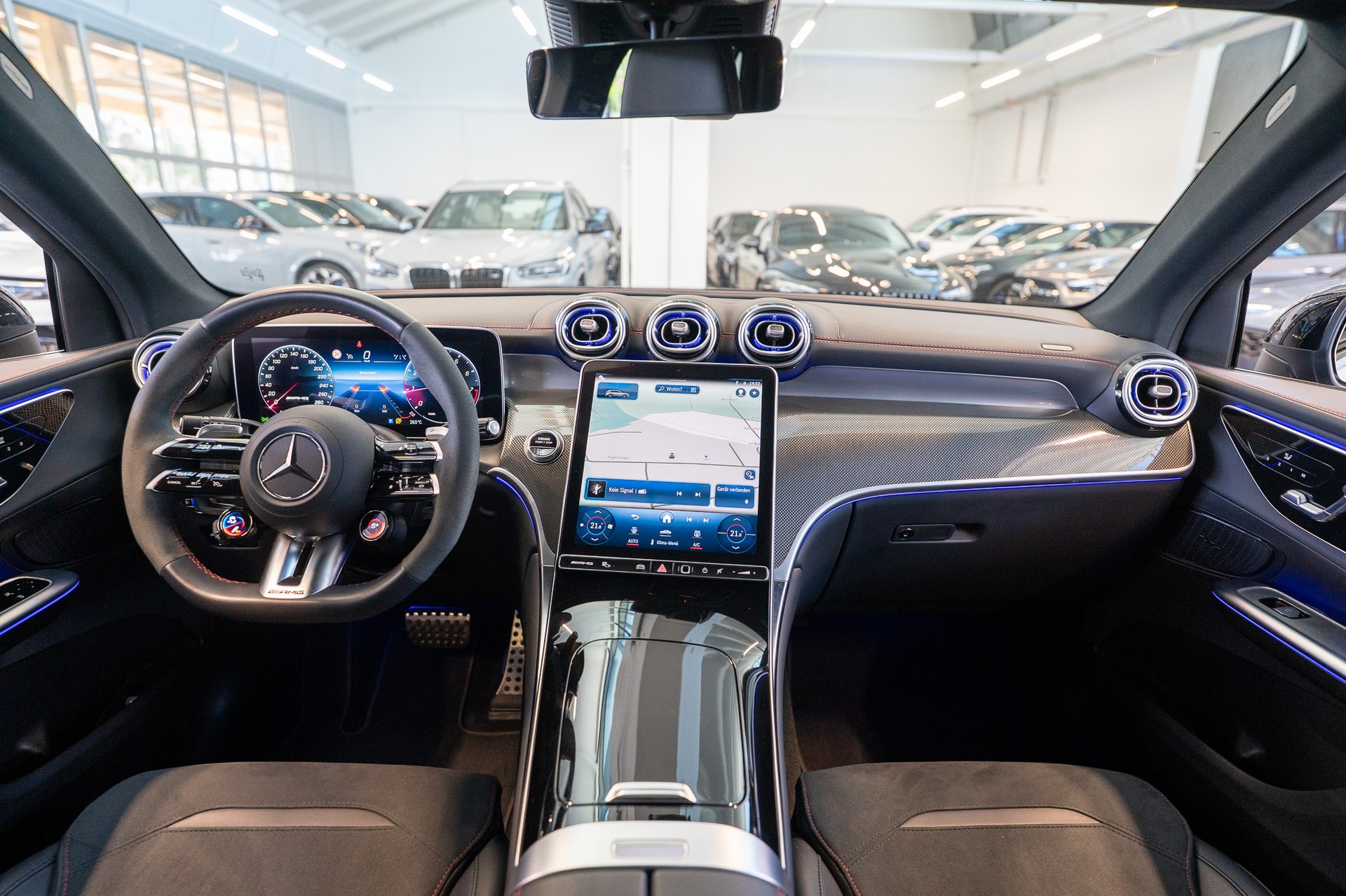 MERCEDES-BENZ GLC 43 AMG 4matic / Facelift / 360°Grad / Ambientebeleuchtung-image-16