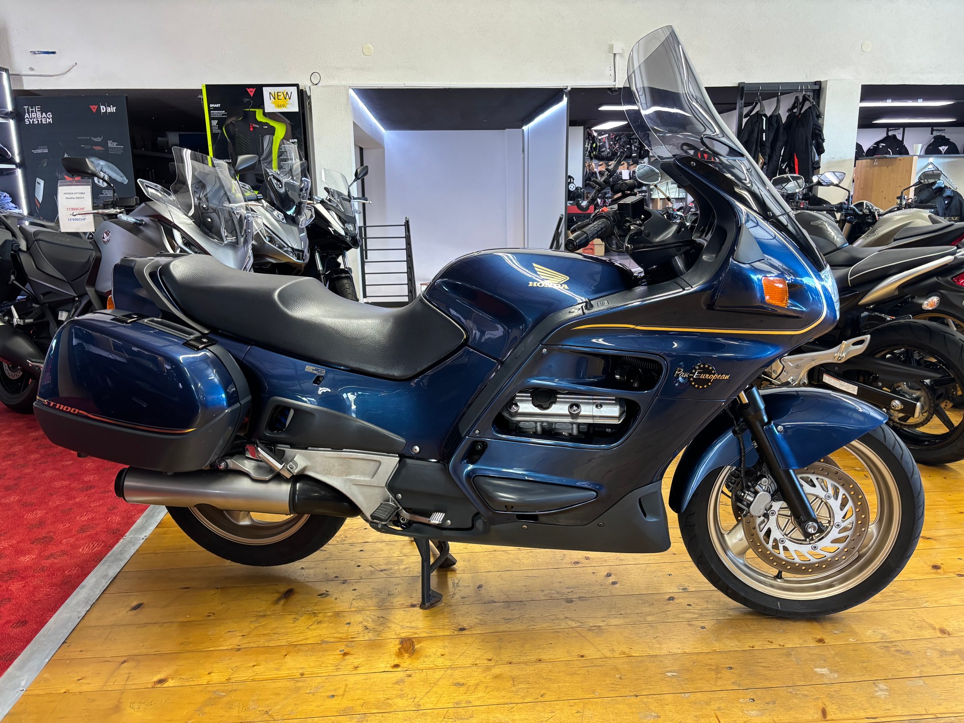 HONDA ST 1100 Pan-European-image-0