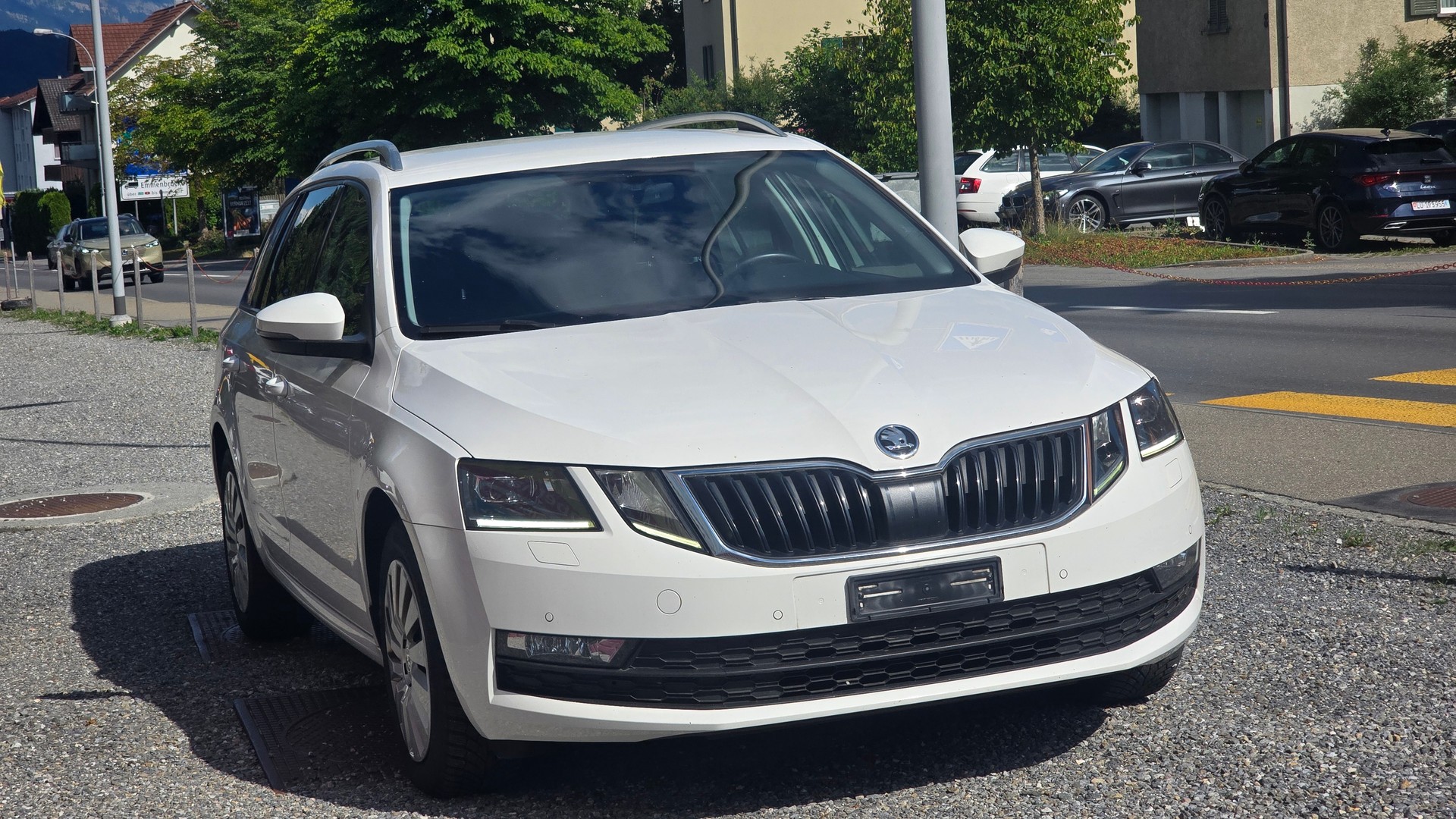 SKODA Octavia Combi 1.6 TDI Ambition