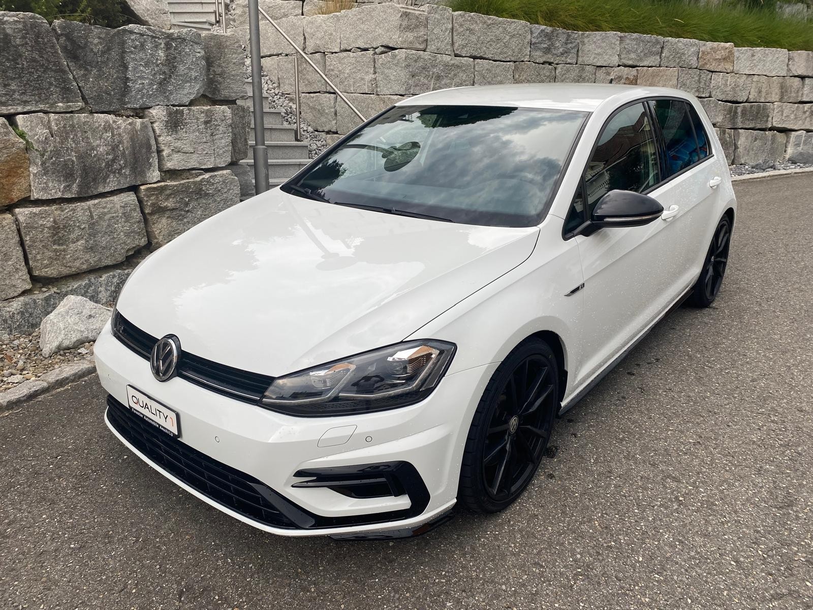 VW Golf 2.0 TSI R 4Motion DSG