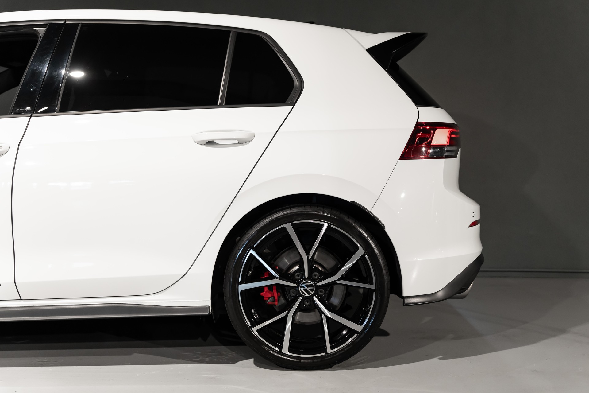 VW Golf VIII 2.0 TSI GTI Clubsport DSG-showroom-element-2