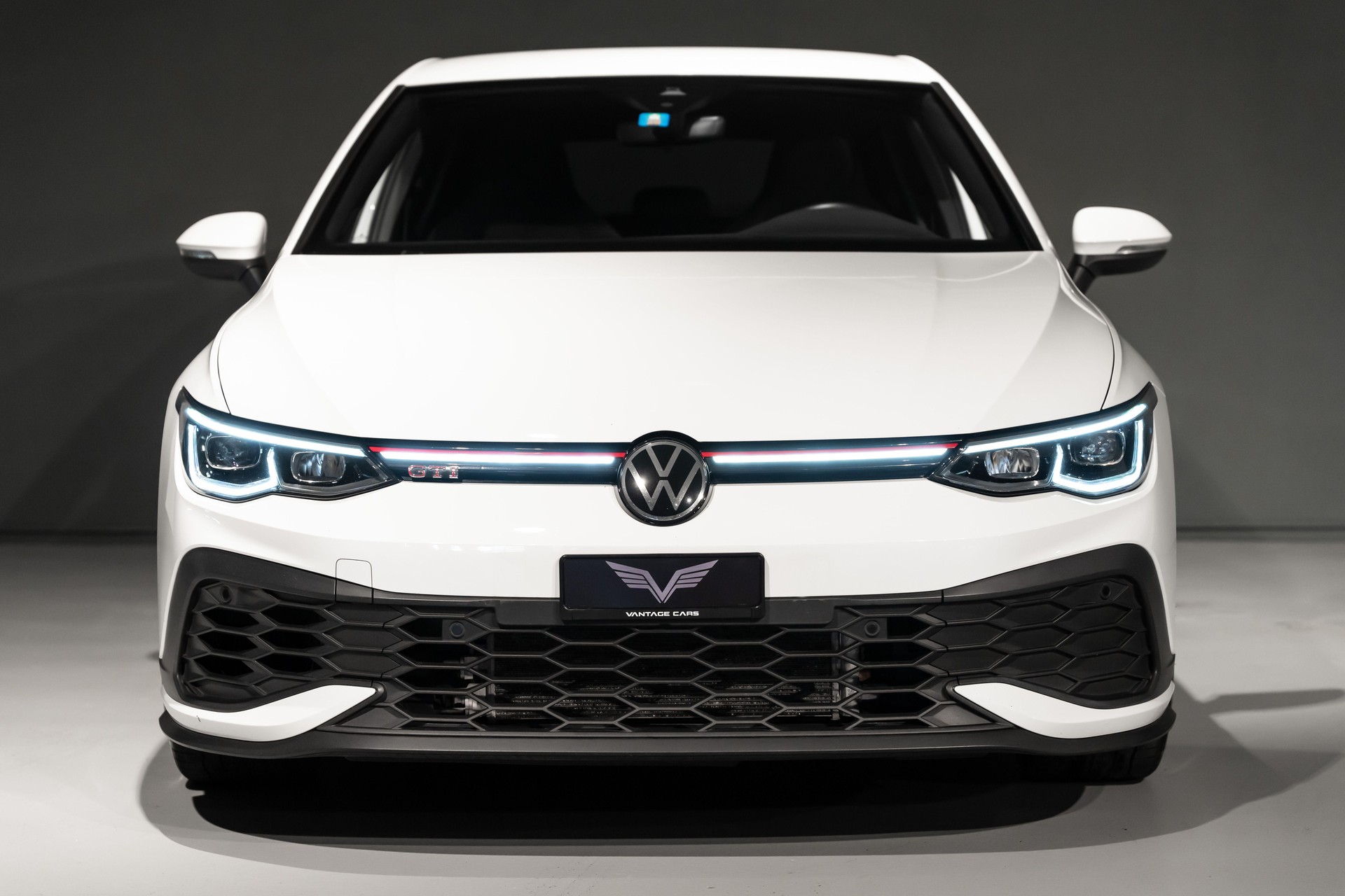 VW Golf VIII 2.0 TSI GTI Clubsport DSG-image-6