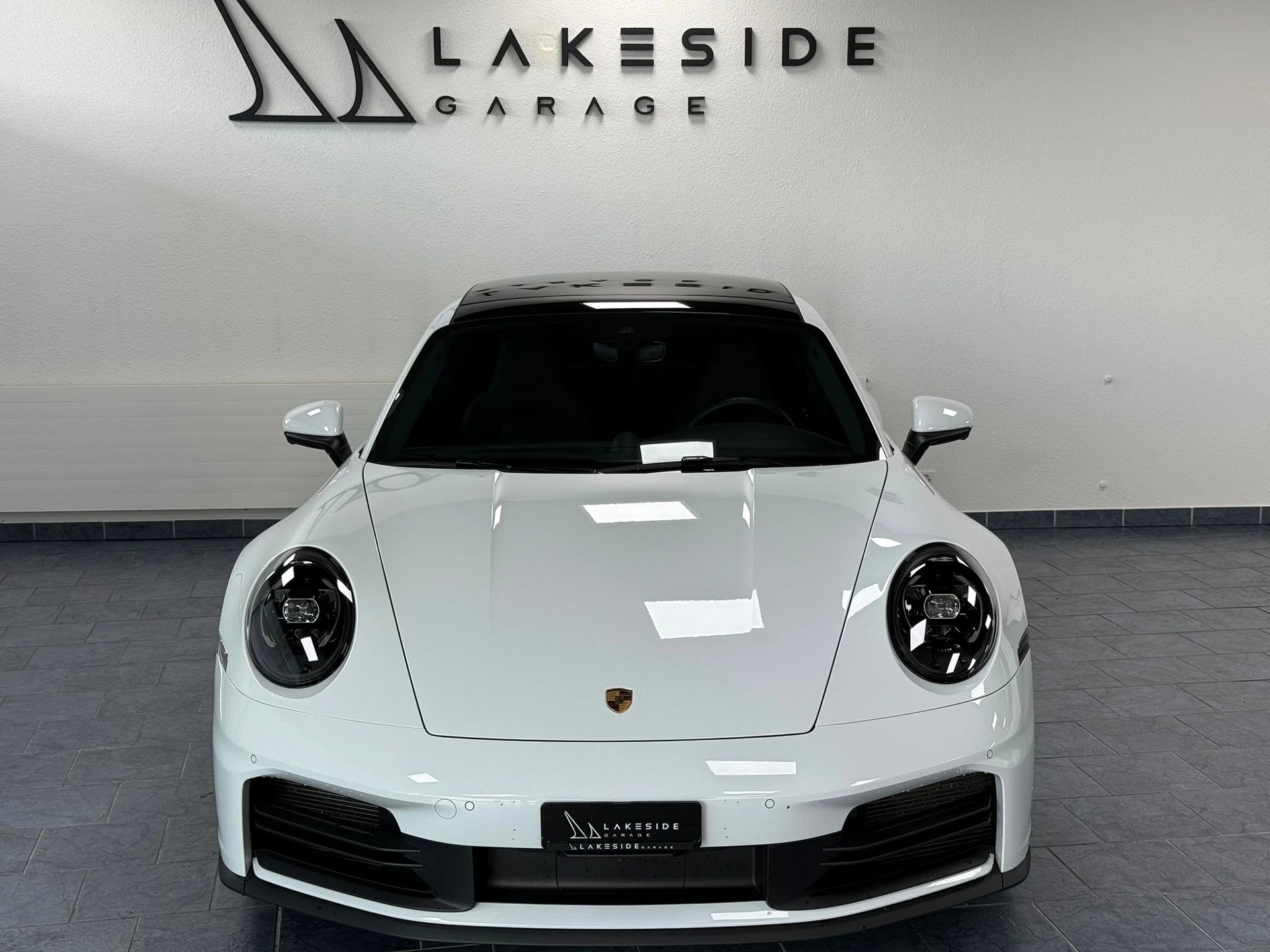 PORSCHE 911 Carrera S PDK-showroom-element-1