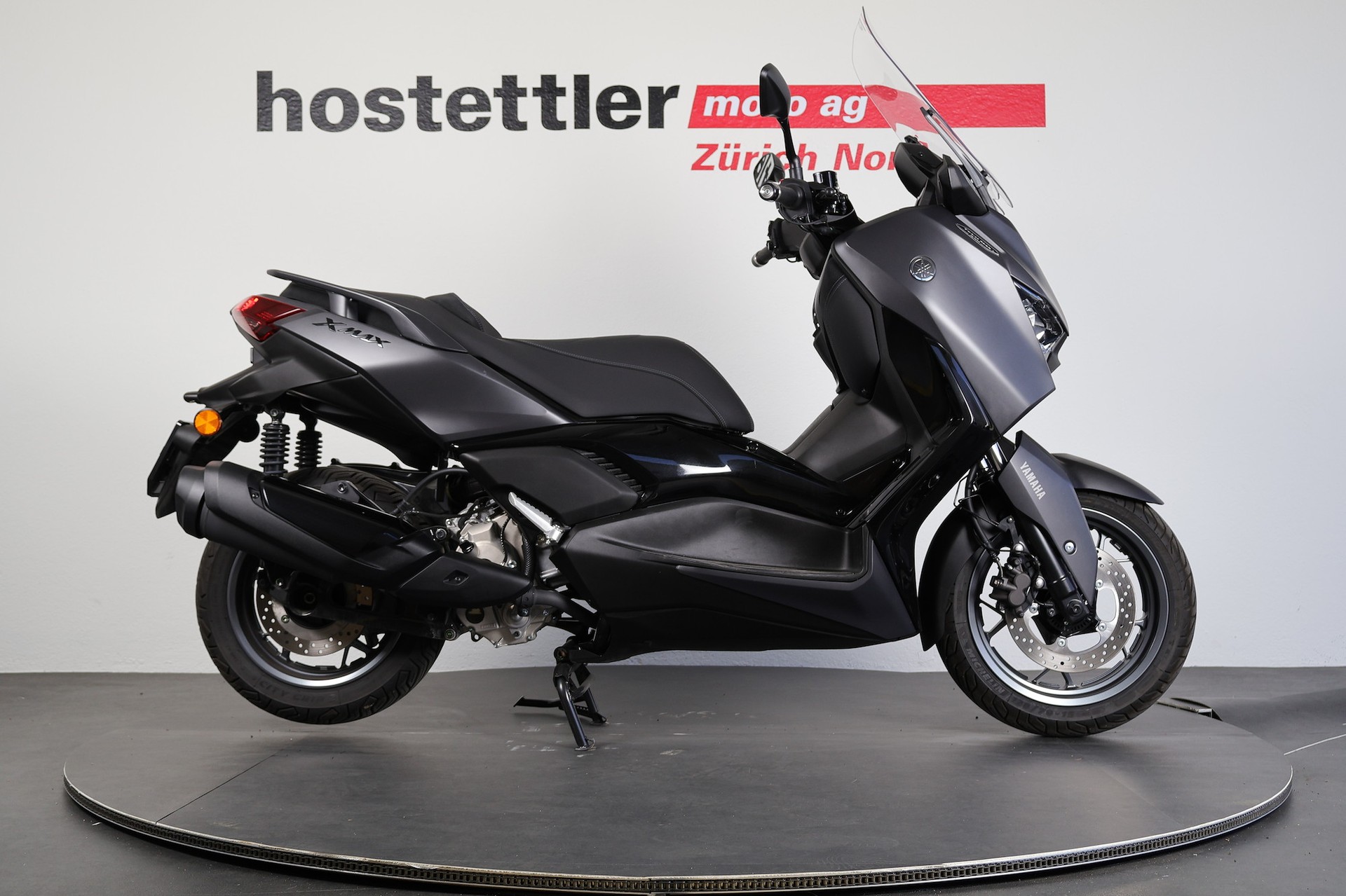 YAMAHA XMAX 300 Tech MAX+-image-1