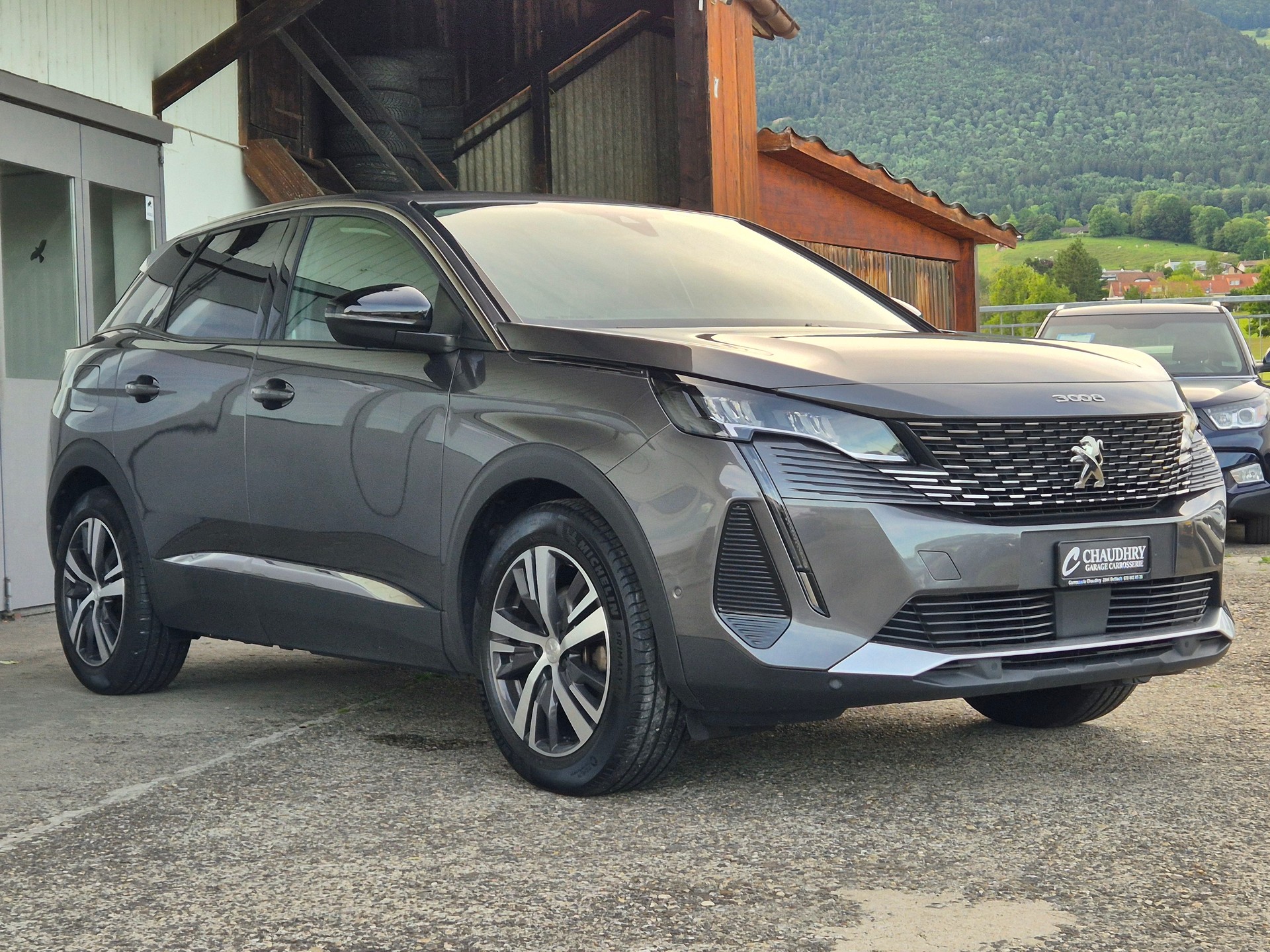 PEUGEOT 3008 1.2 PureTech Allure EAT8-showroom-element-3
