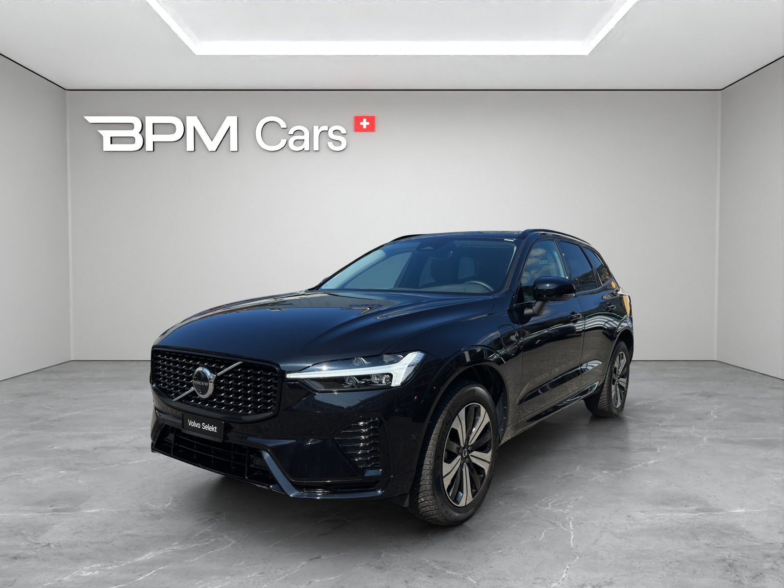 VOLVO XC60 2.0 T6 TE Plus Dark eAWD