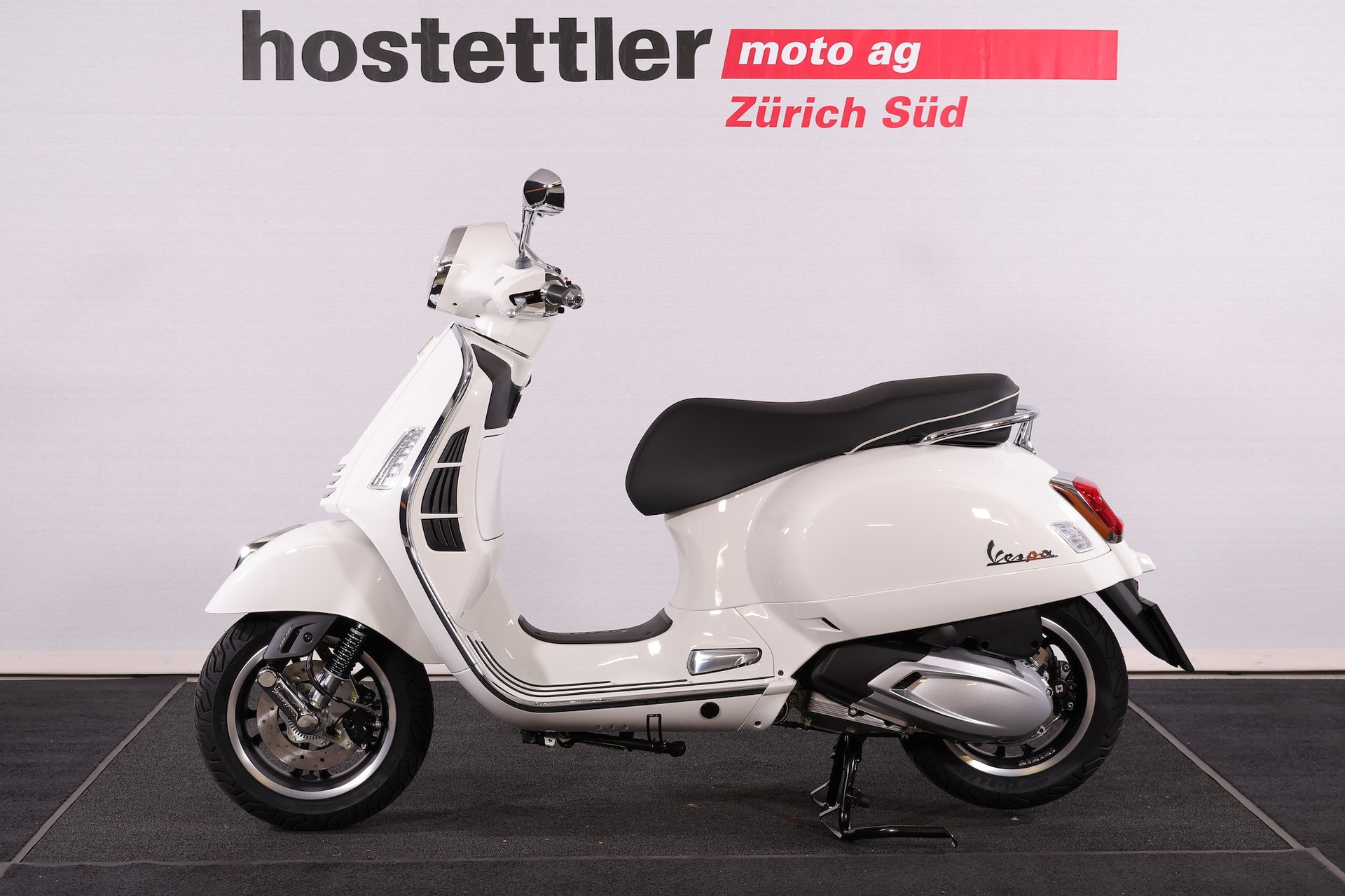 PIAGGIO Vespa 310 GTS Super-image-0