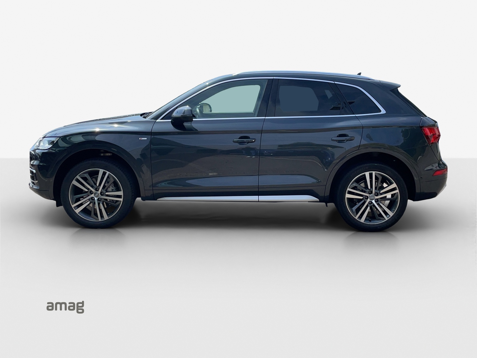 AUDI Q5 45 TFSI sport quattro S-tronic-showroom-element-1