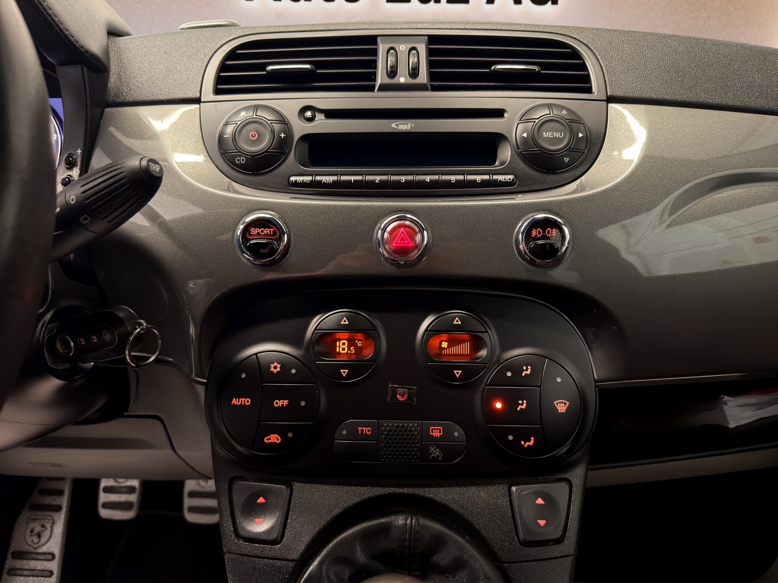 FIAT 595 1.4 16V Turbo Abarth Turismo-image-12