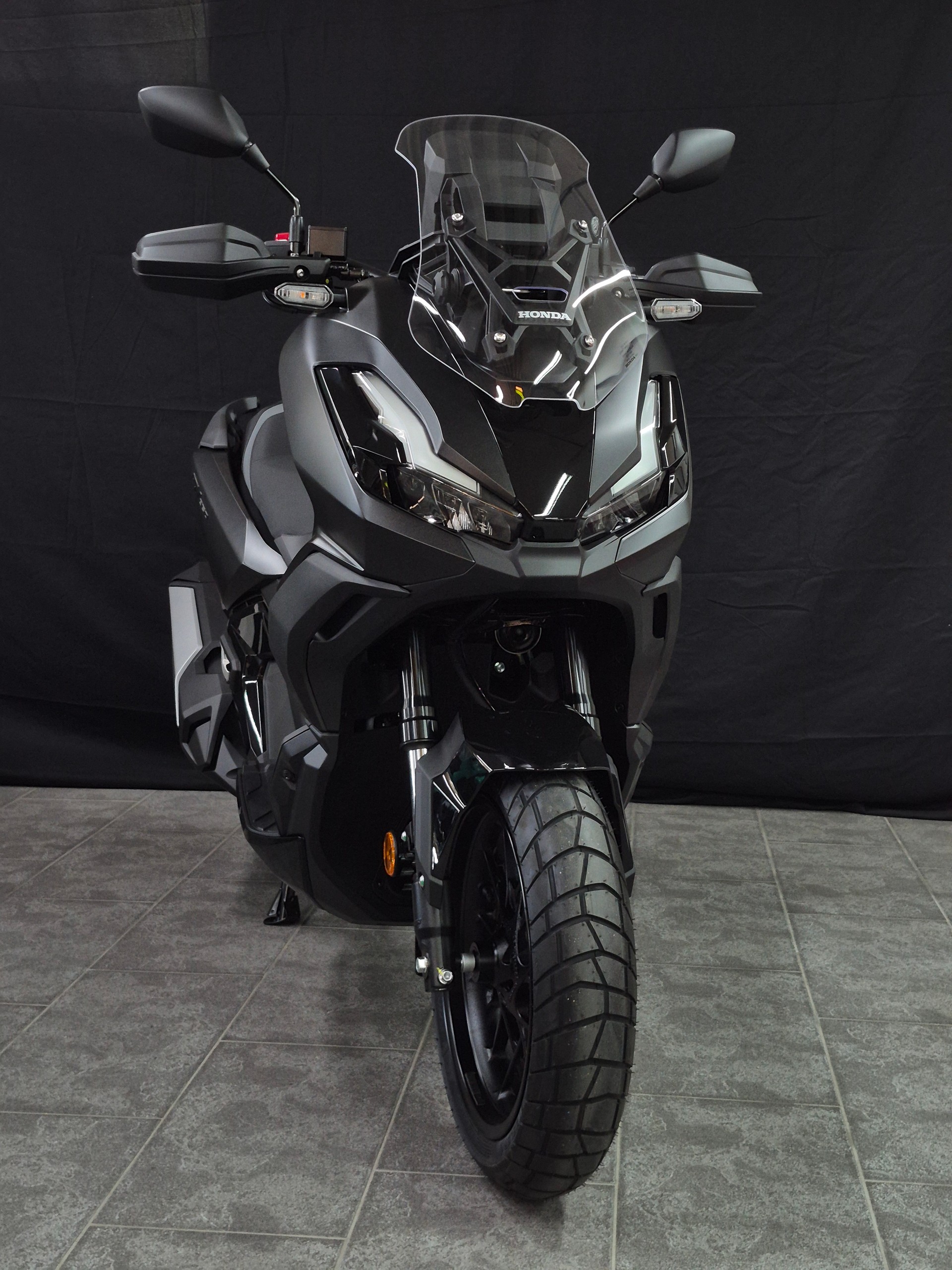 HONDA ADV 350-image-11