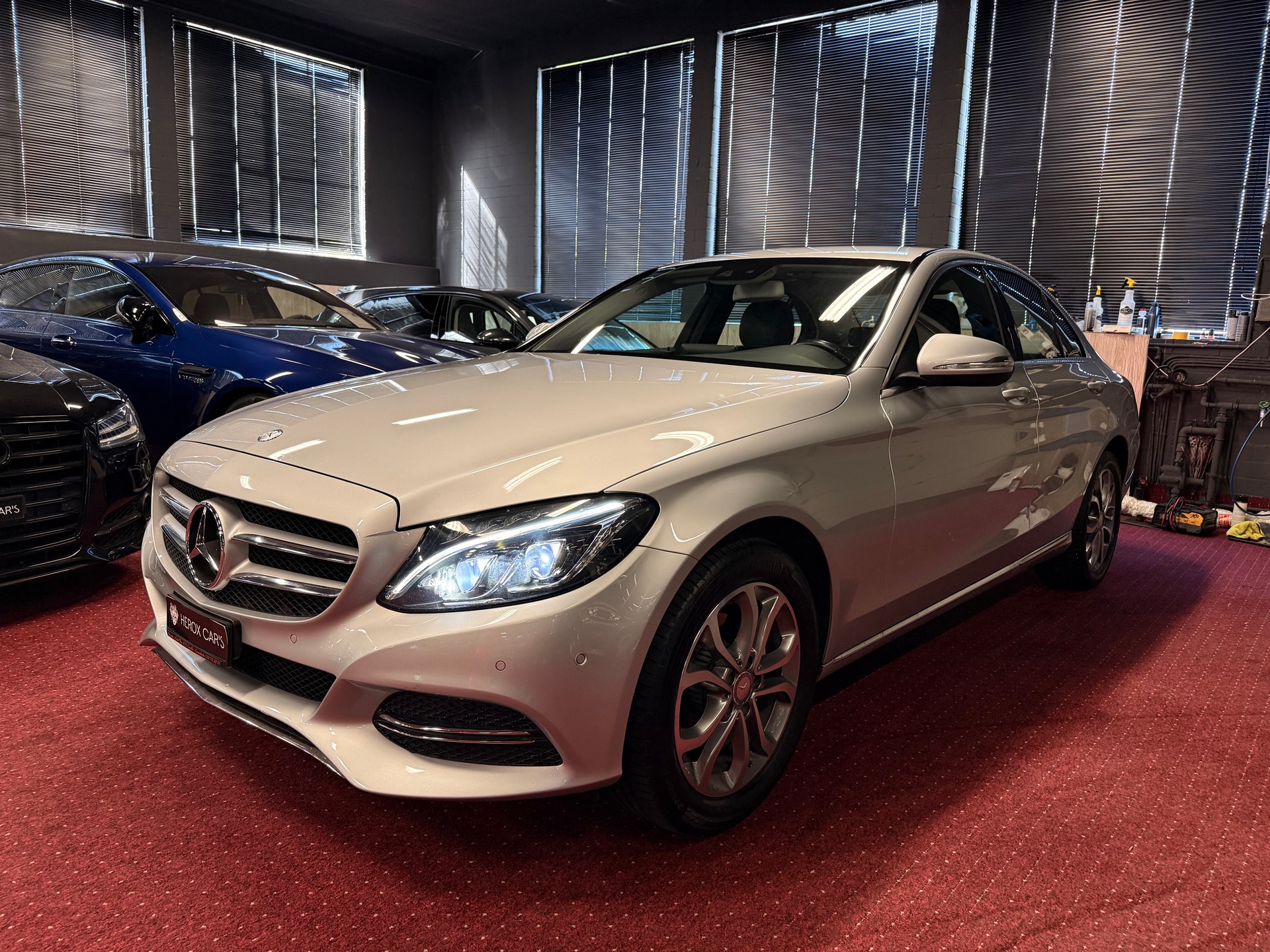 MERCEDES-BENZ C 180 Elégance 7G-Tronic / ** Frisch ab MFK & Service / 12 MT Garantie **-image-8