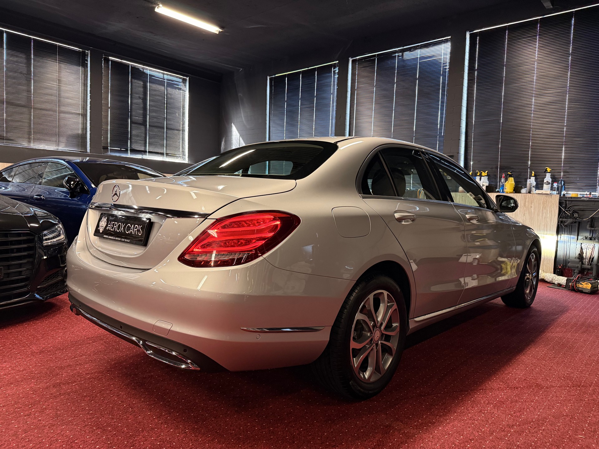 MERCEDES-BENZ C 180 Elégance 7G-Tronic / ** Frisch ab MFK & Service / 12 MT Garantie **-image-5