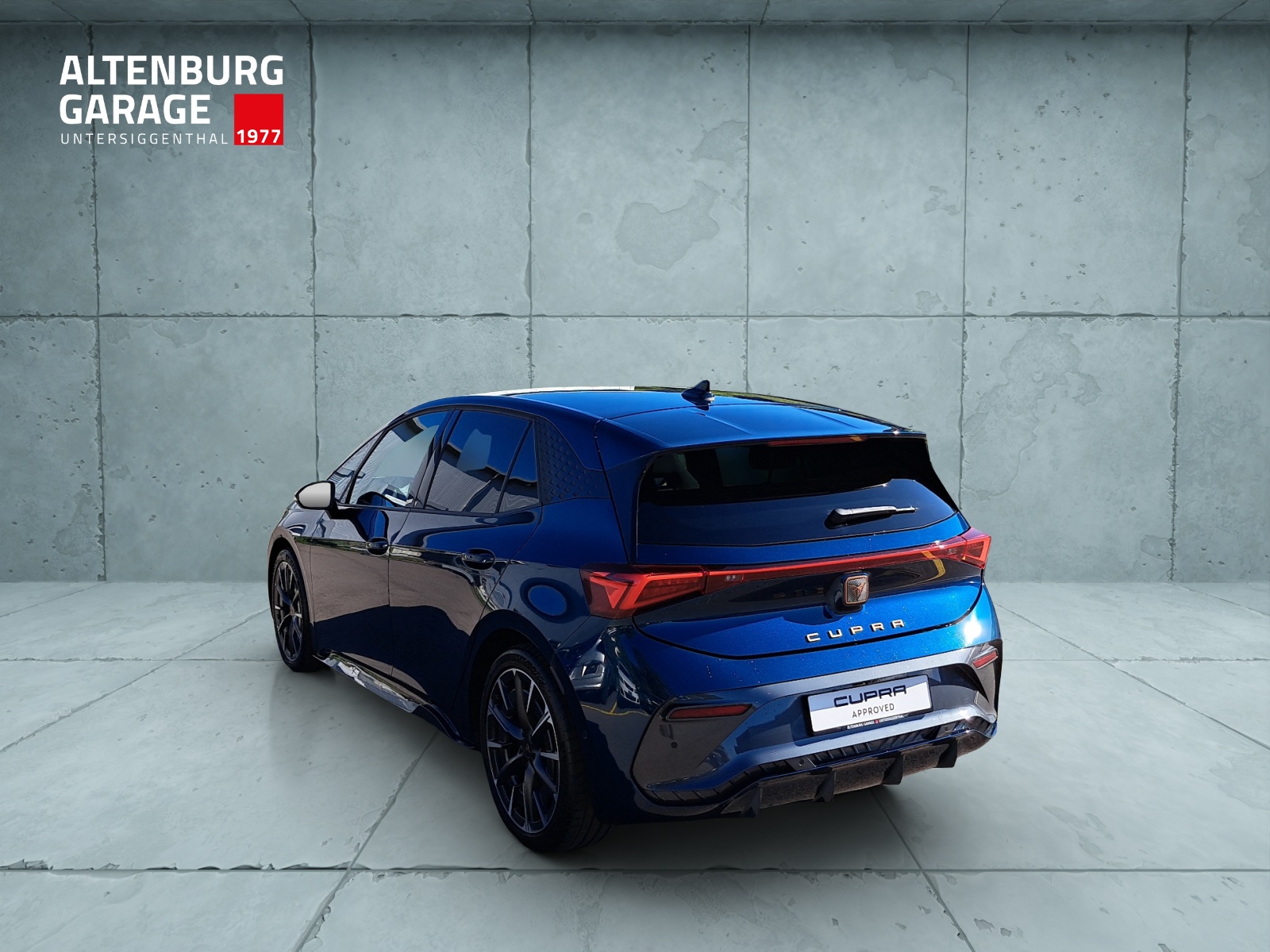 CUPRA Born 77 kWh e-Boost-showroom-element-2