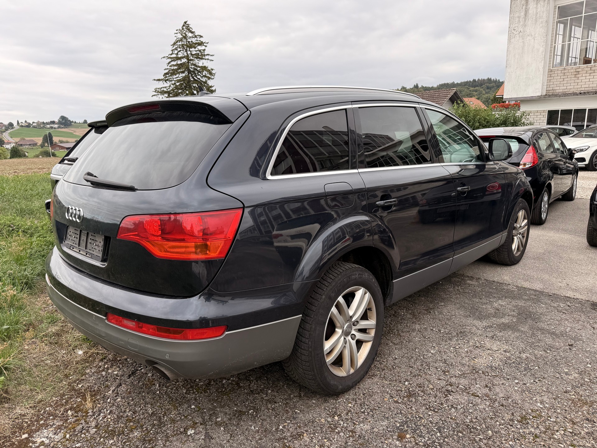 AUDI Q7 3.0 TDI quattro tiptronic / 7 Sitze / Diesel-showroom-element-2