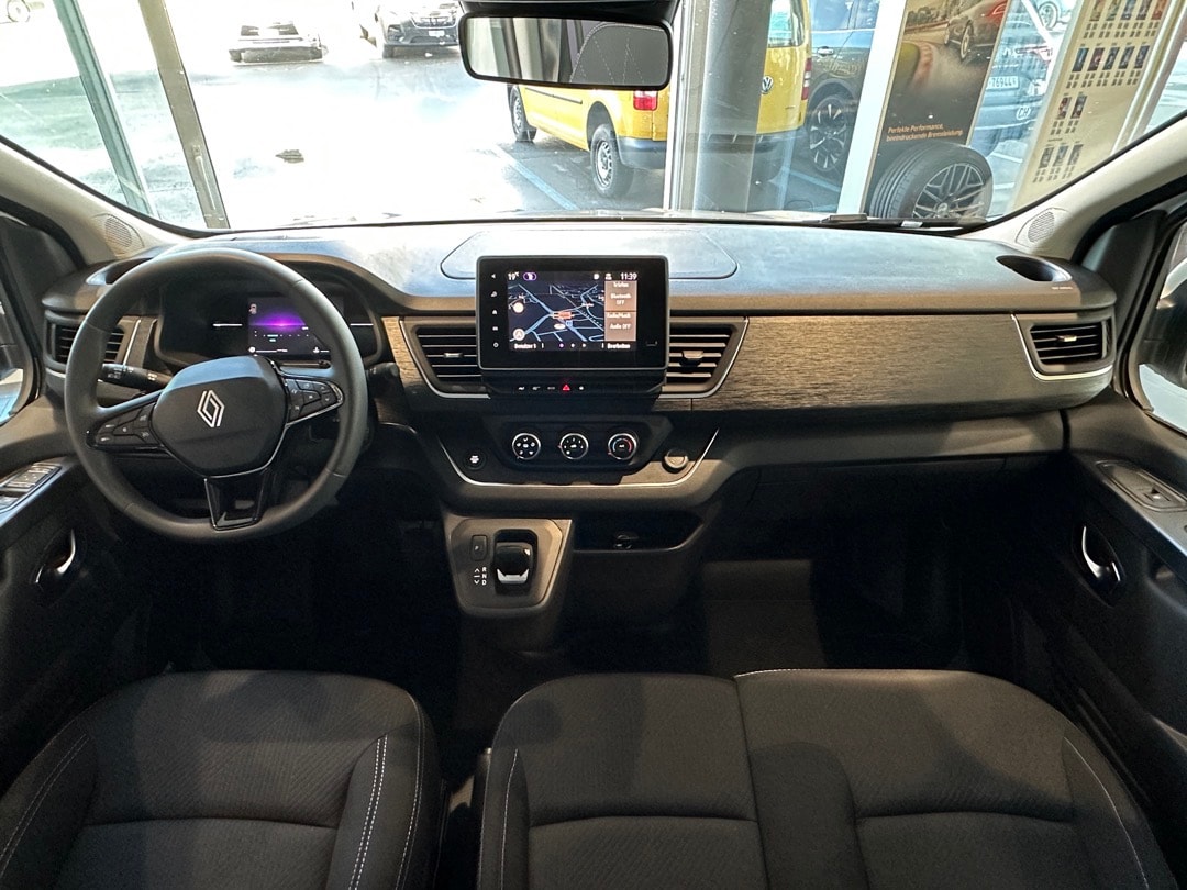 RENAULT Trafic Blue dCi 170 Passenger Techno EDC-image-12
