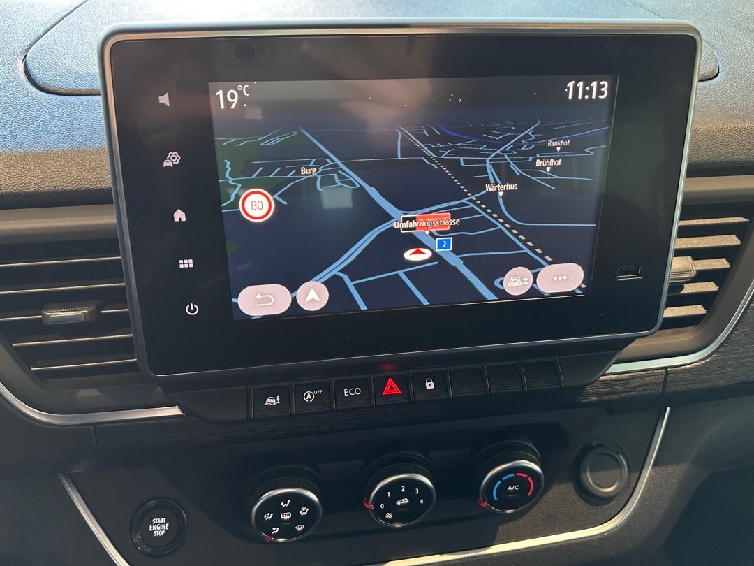 RENAULT Trafic Blue dCi 170 Passenger Techno EDC-image-16