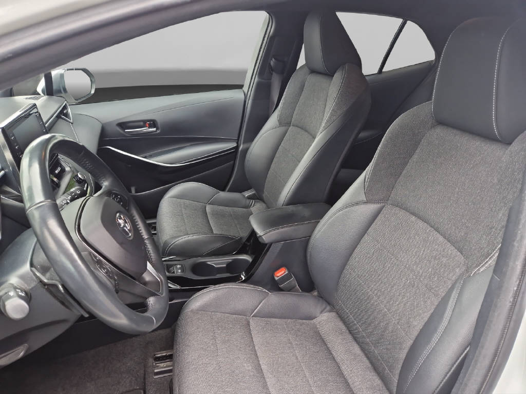 TOYOTA Corolla 2.0 HSD Trend 41594/049-image-8