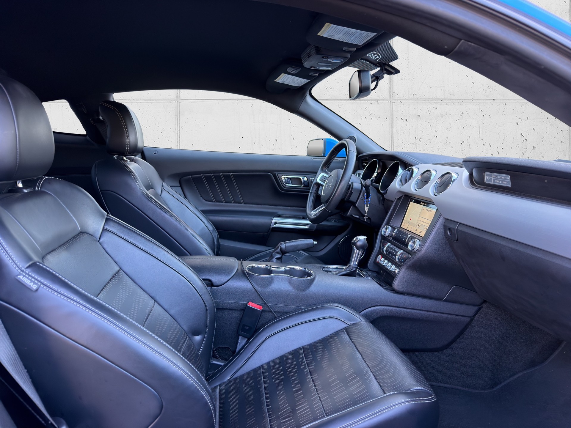 FORD Mustang Fastback 5.0 V8 GT Automat-image-21