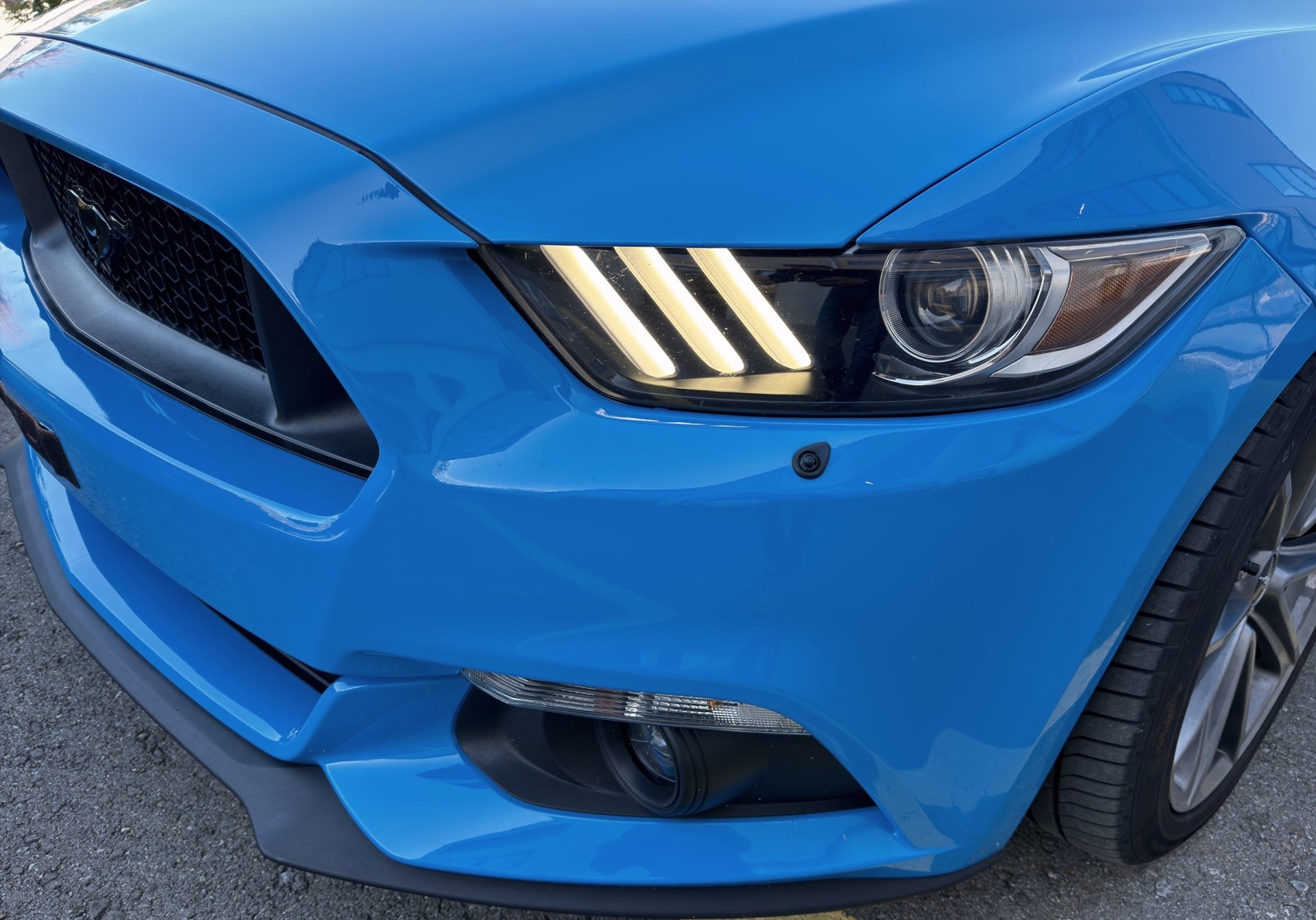FORD Mustang Fastback 5.0 V8 GT Automat-image-29