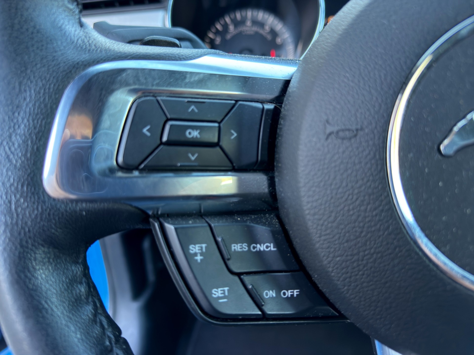 FORD Mustang Fastback 5.0 V8 GT Automat-image-15