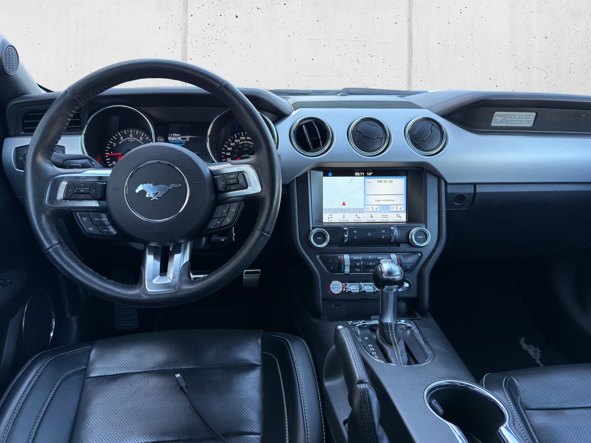 FORD Mustang Fastback 5.0 V8 GT Automat-image-12