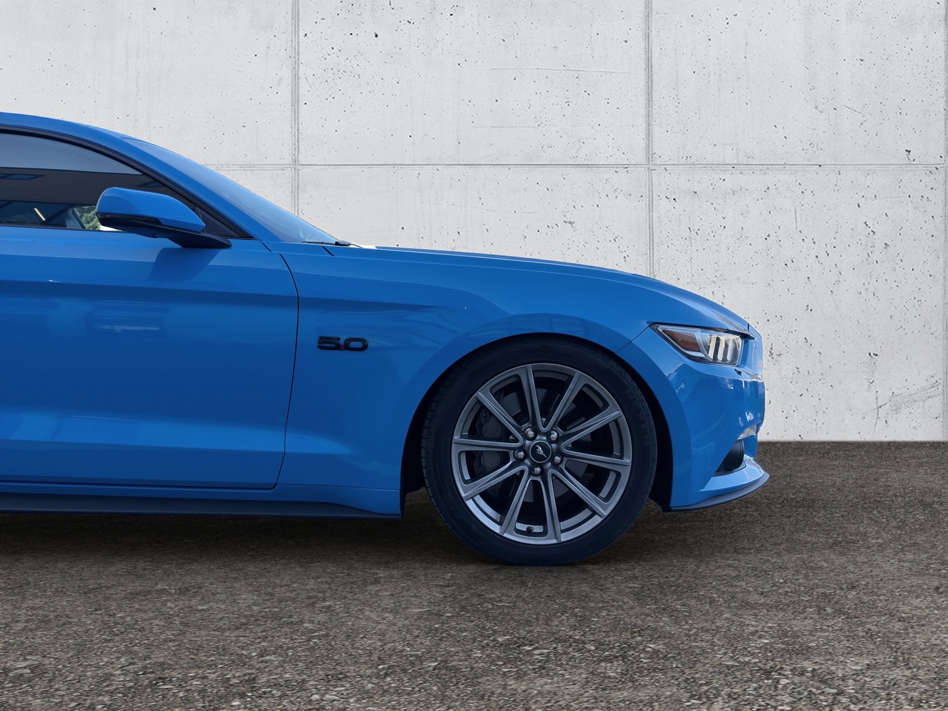 FORD Mustang Fastback 5.0 V8 GT Automat-image-9