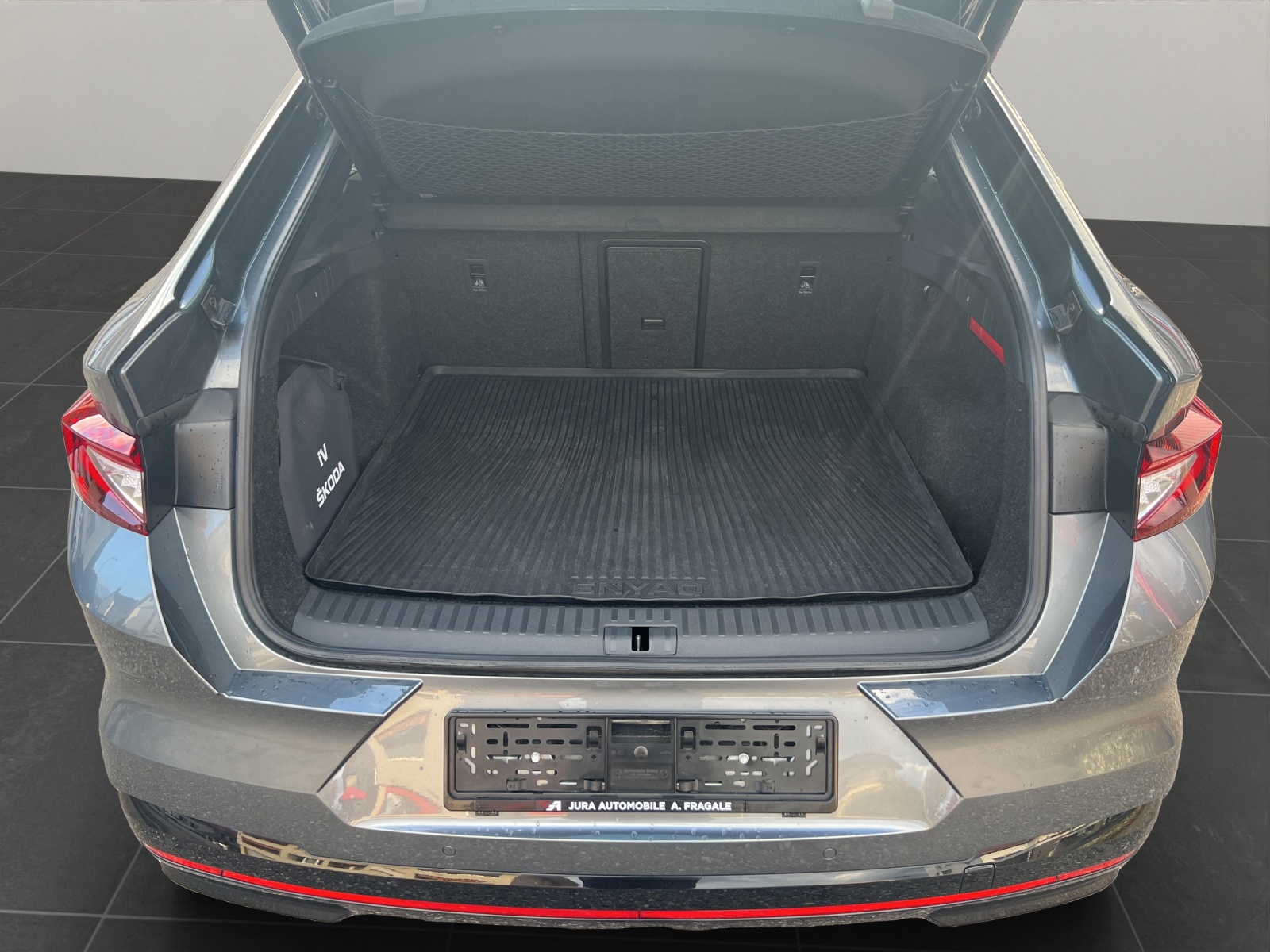 SKODA Enyaq Coupé iV RS 4x4-image-14
