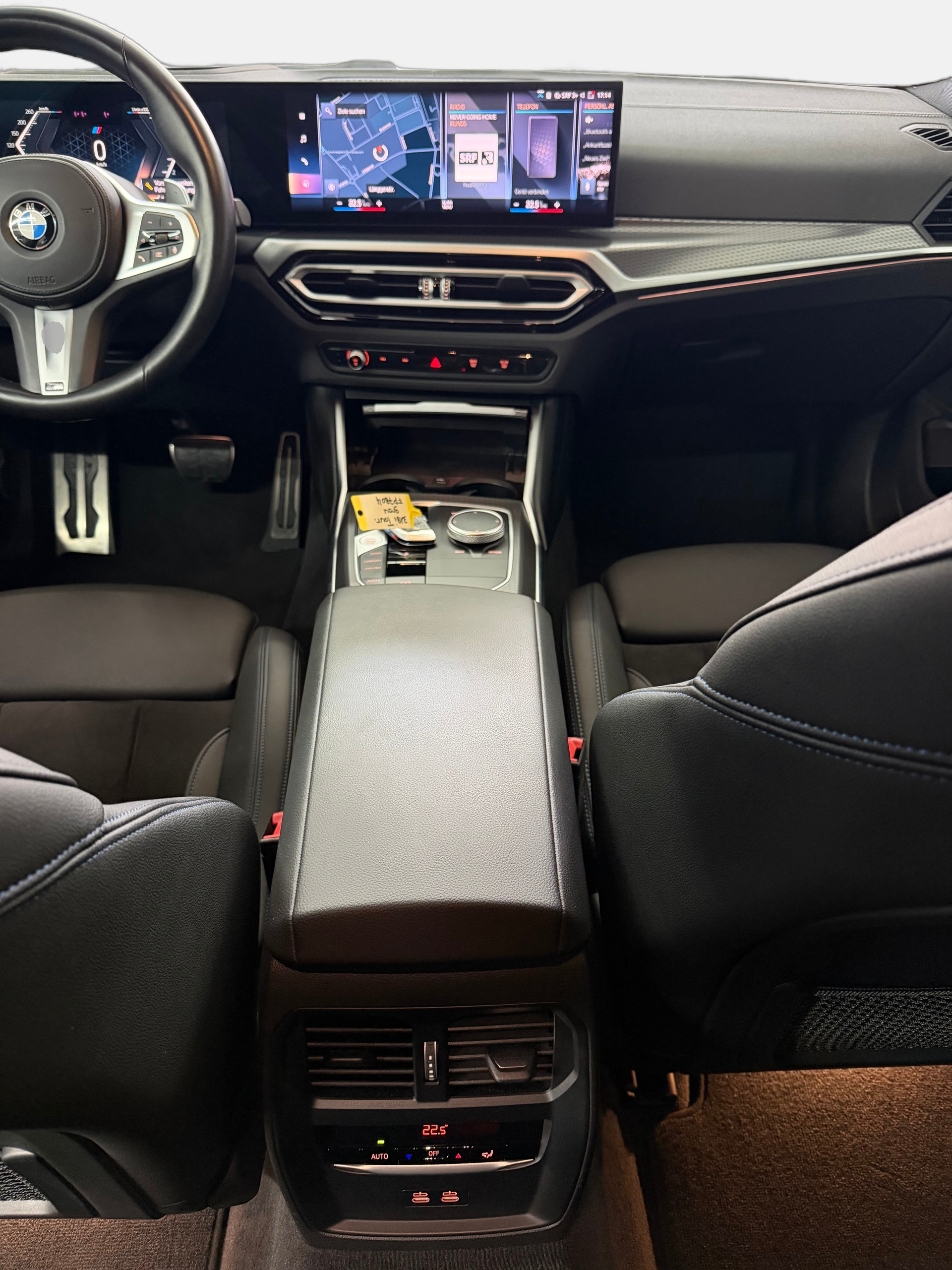 BMW 318i Touring Steptronic M Sport-image-10