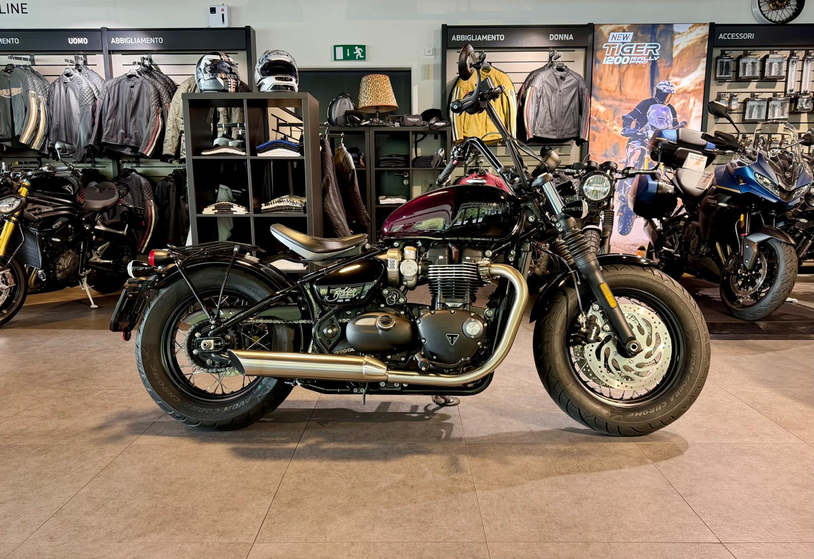 TRIUMPH Bonneville 1200 Bobber-image-0