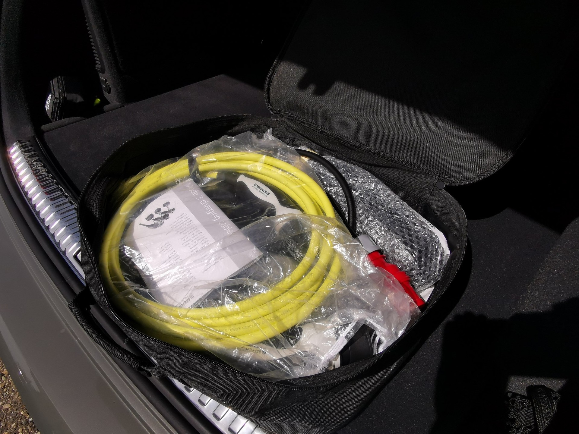 AUDI Q3 45 TFSI e S line S-tronic-image-10