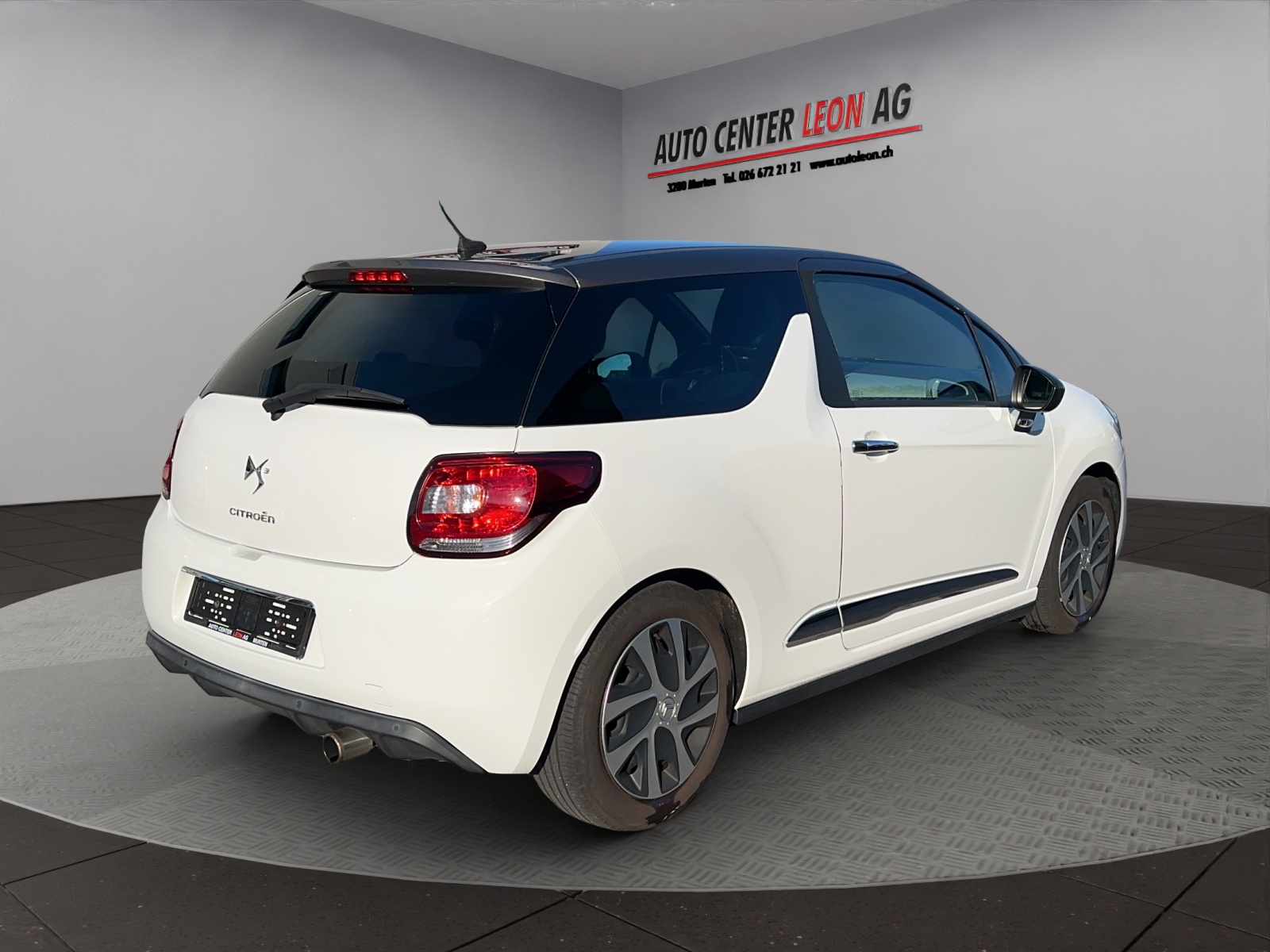 DS AUTOMOBILES DS3 1.2 VTi SO Chic-image-5