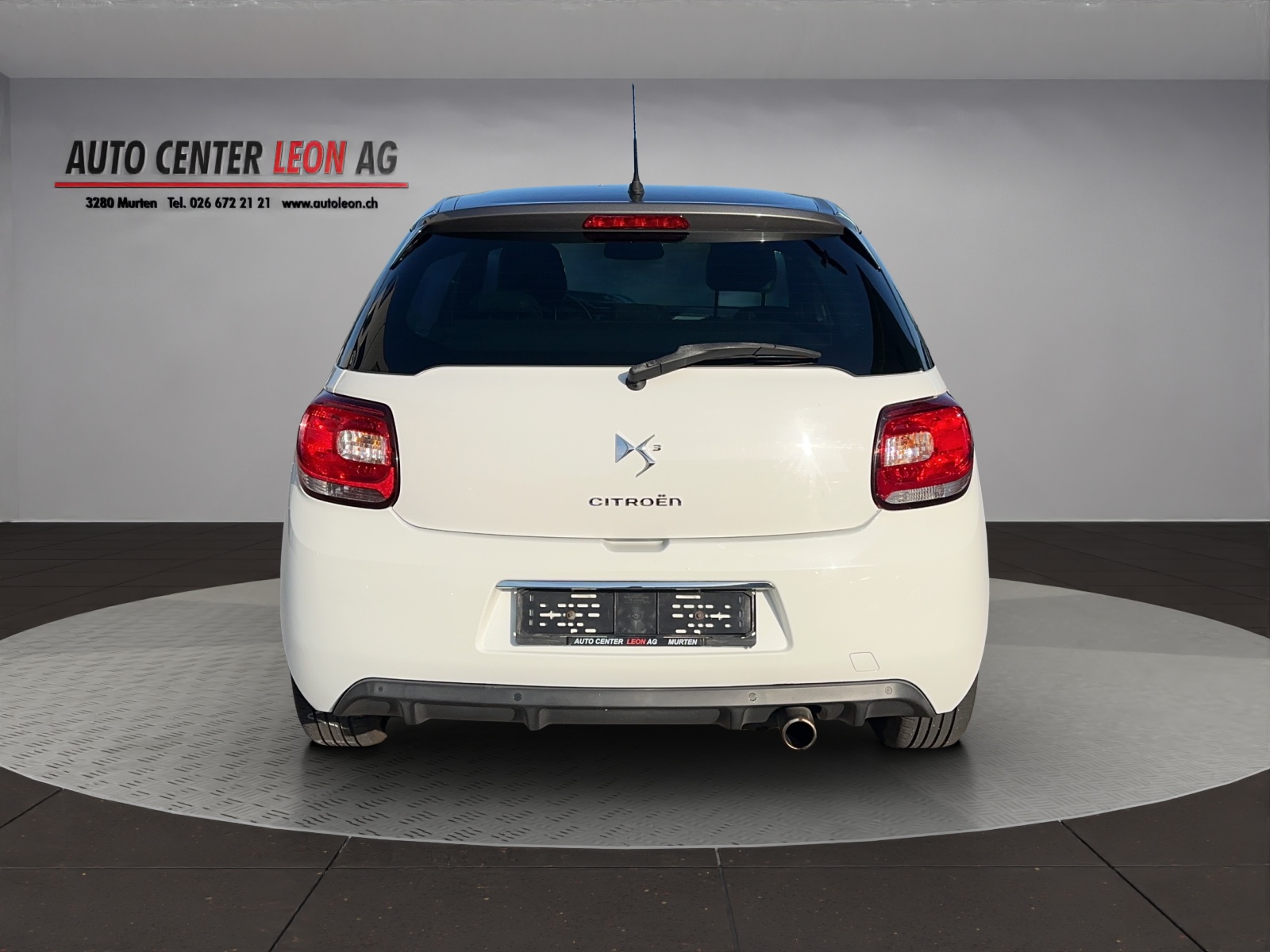 DS AUTOMOBILES DS3 1.2 VTi SO Chic-image-4