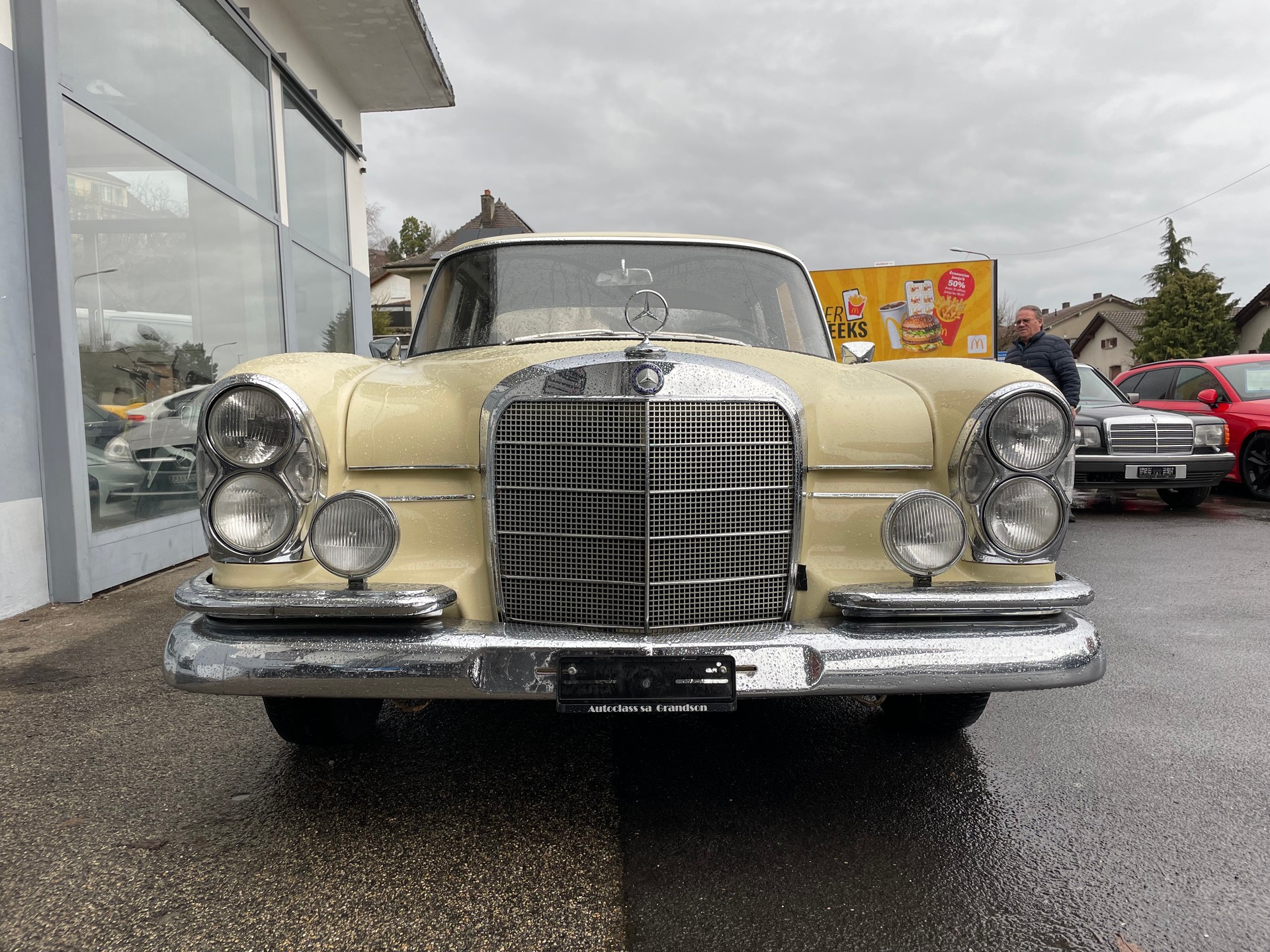MERCEDES-BENZ 220 SE-image-4