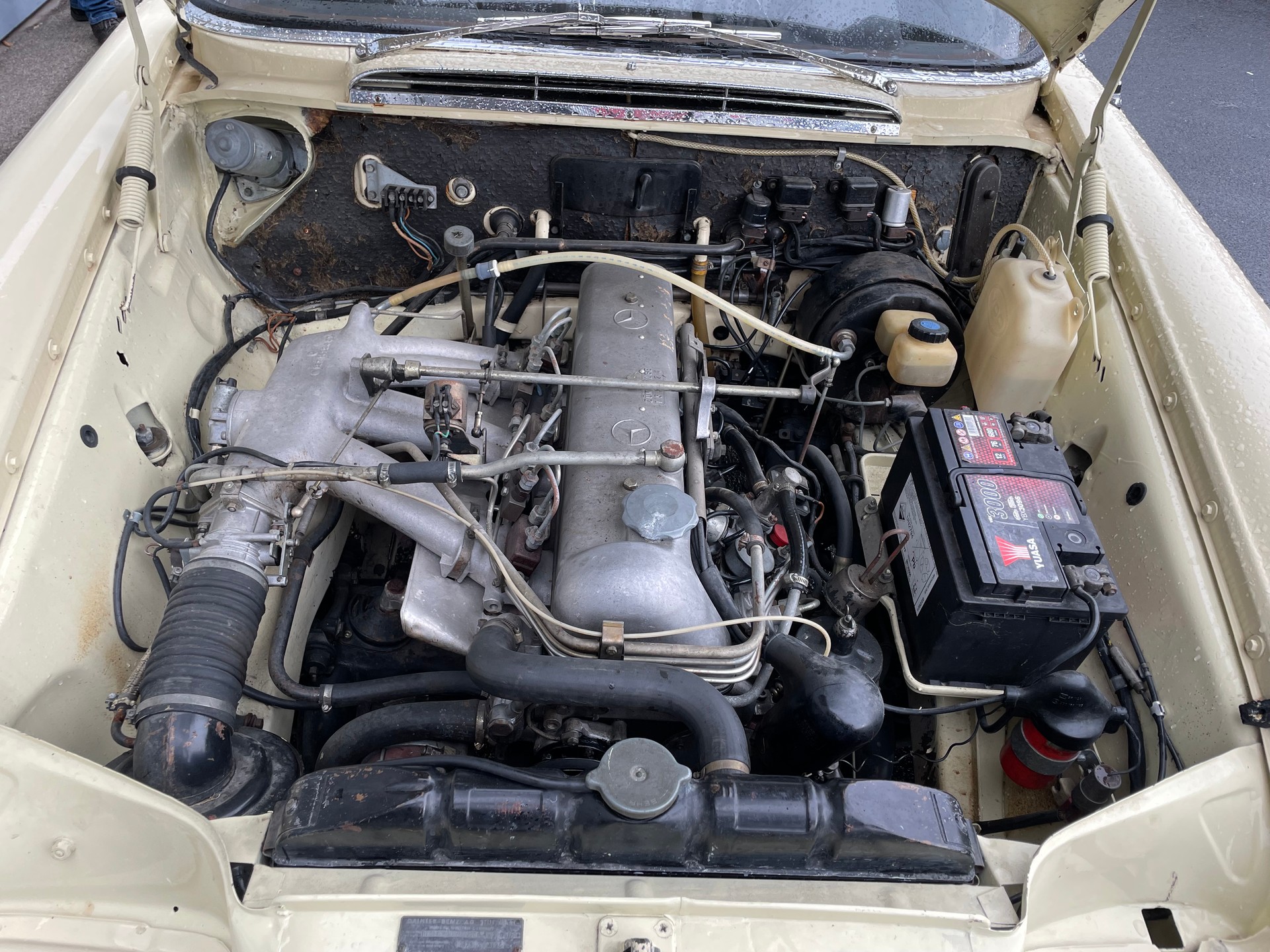 MERCEDES-BENZ 220 SE-image-5