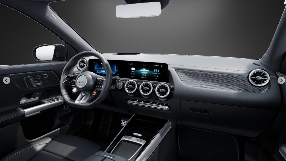 MERCEDES-BENZ GLA AMG 35 4Matic 8G-DCT-image-5