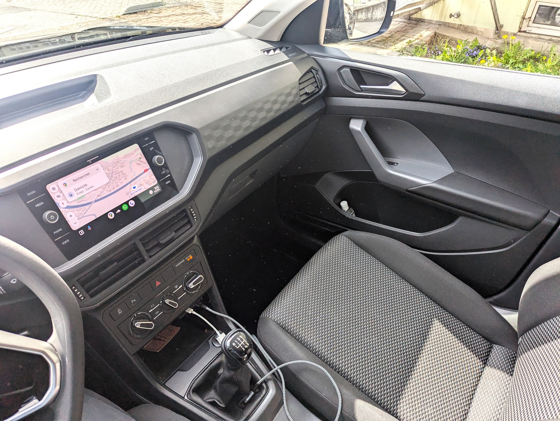 VW T-Cross 1.0 TSI-image-11