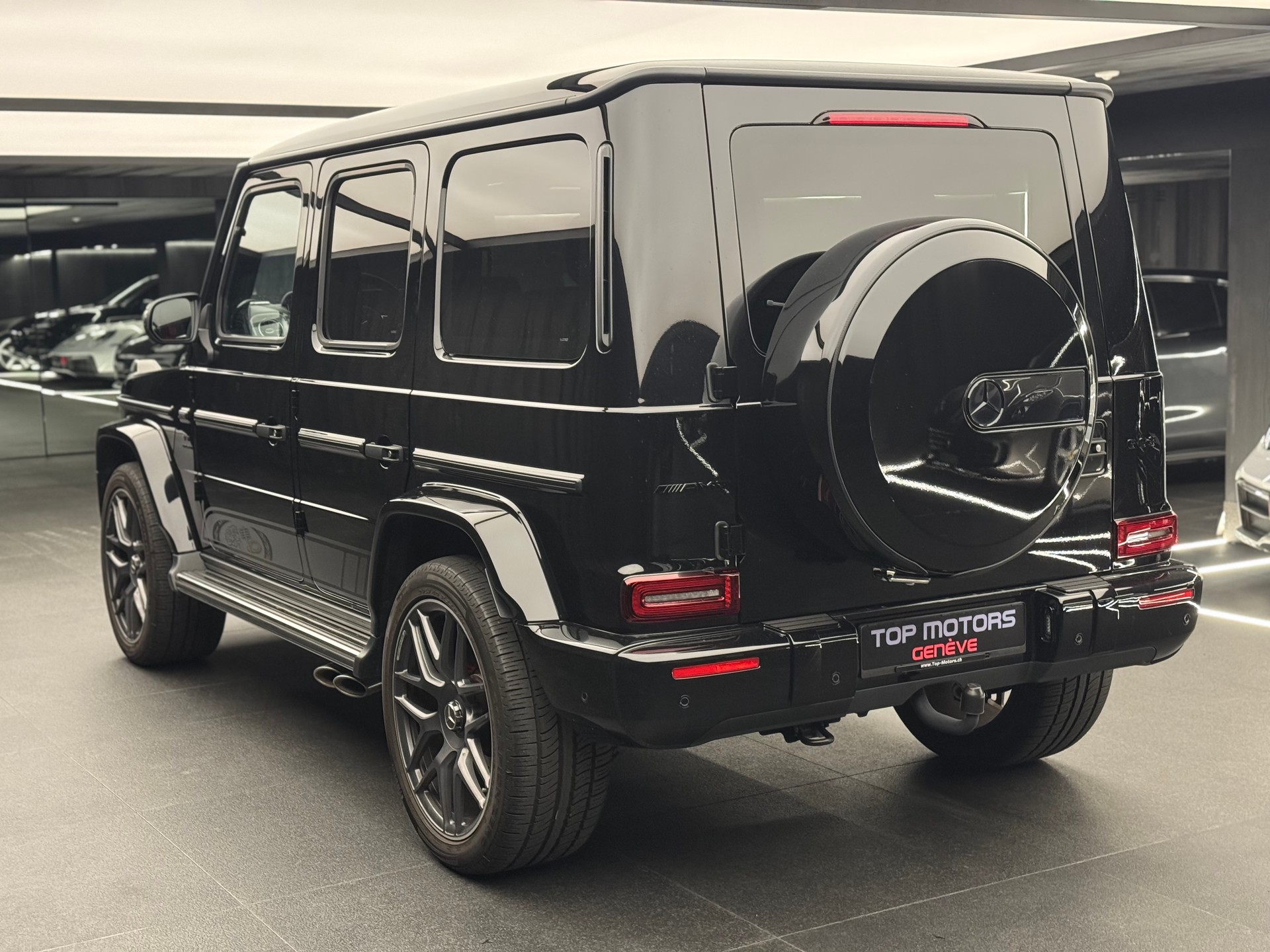 MERCEDES-BENZ G 63 AMG Speedshift Plus G-Tronic-showroom-element-2