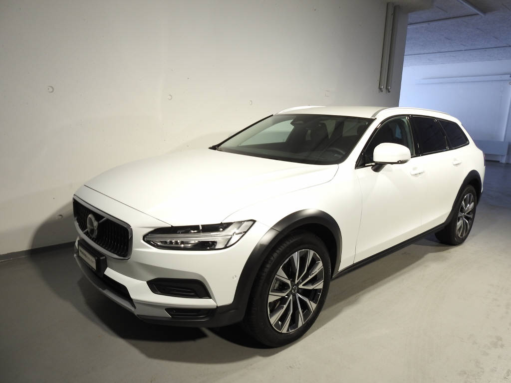 VOLVO V90 Cross Country 2.0 B5 Plus AWD
