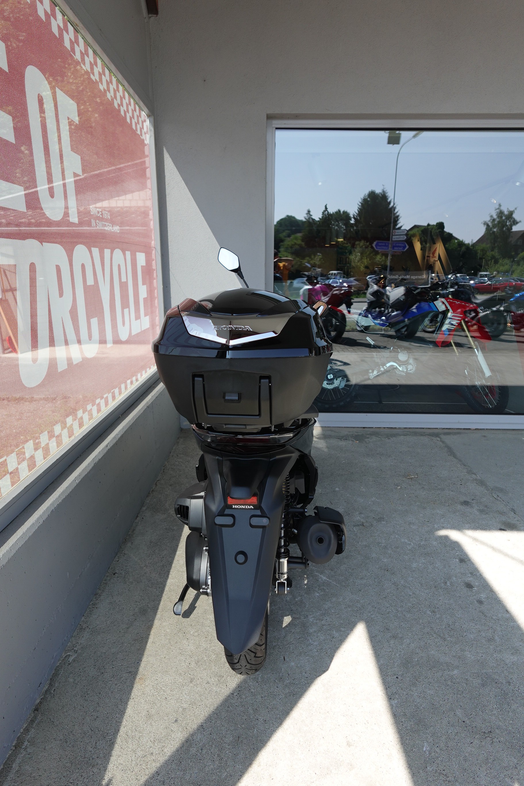 HONDA SH 350-image-7
