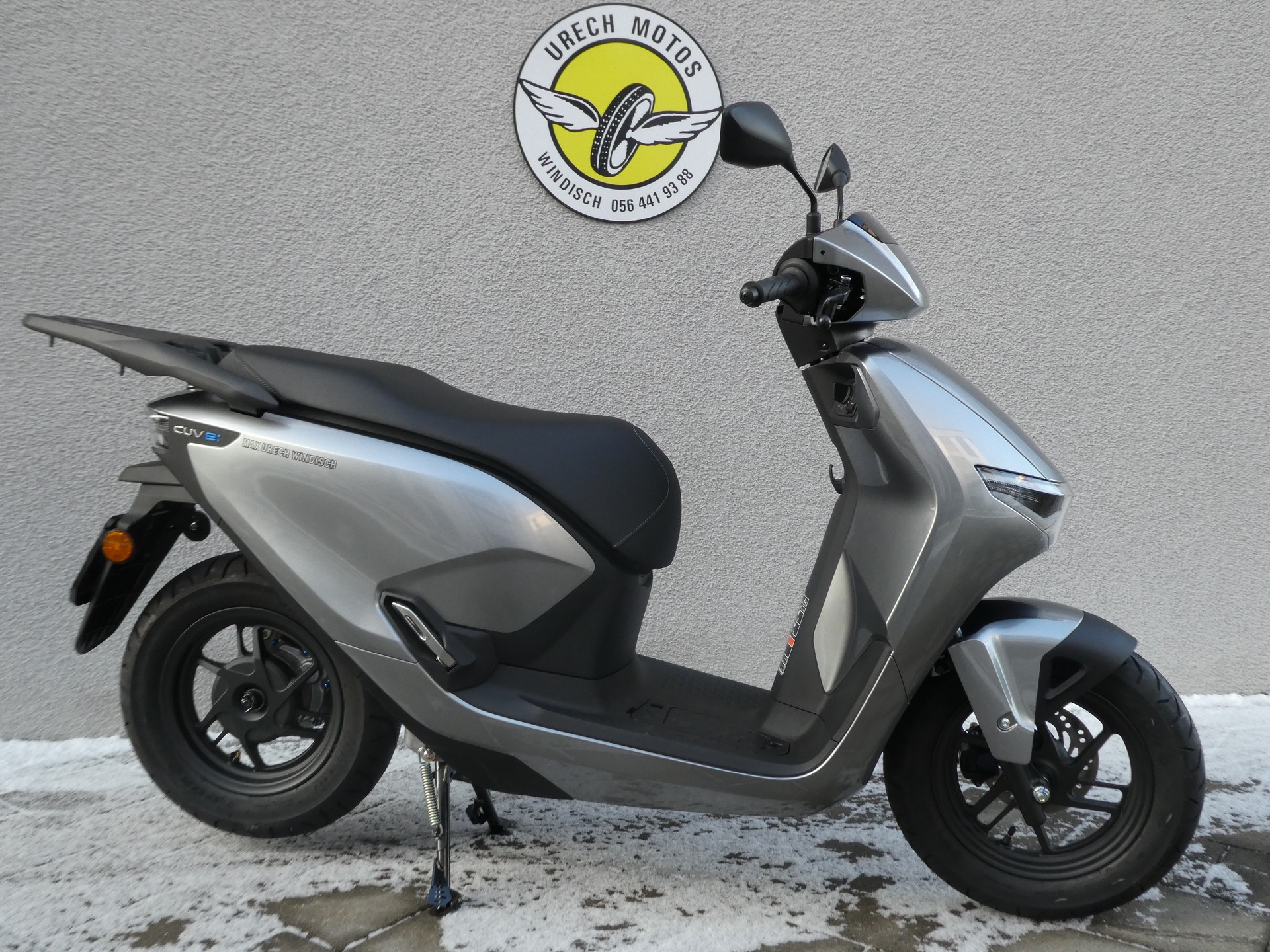HONDA CUVE e-image-1