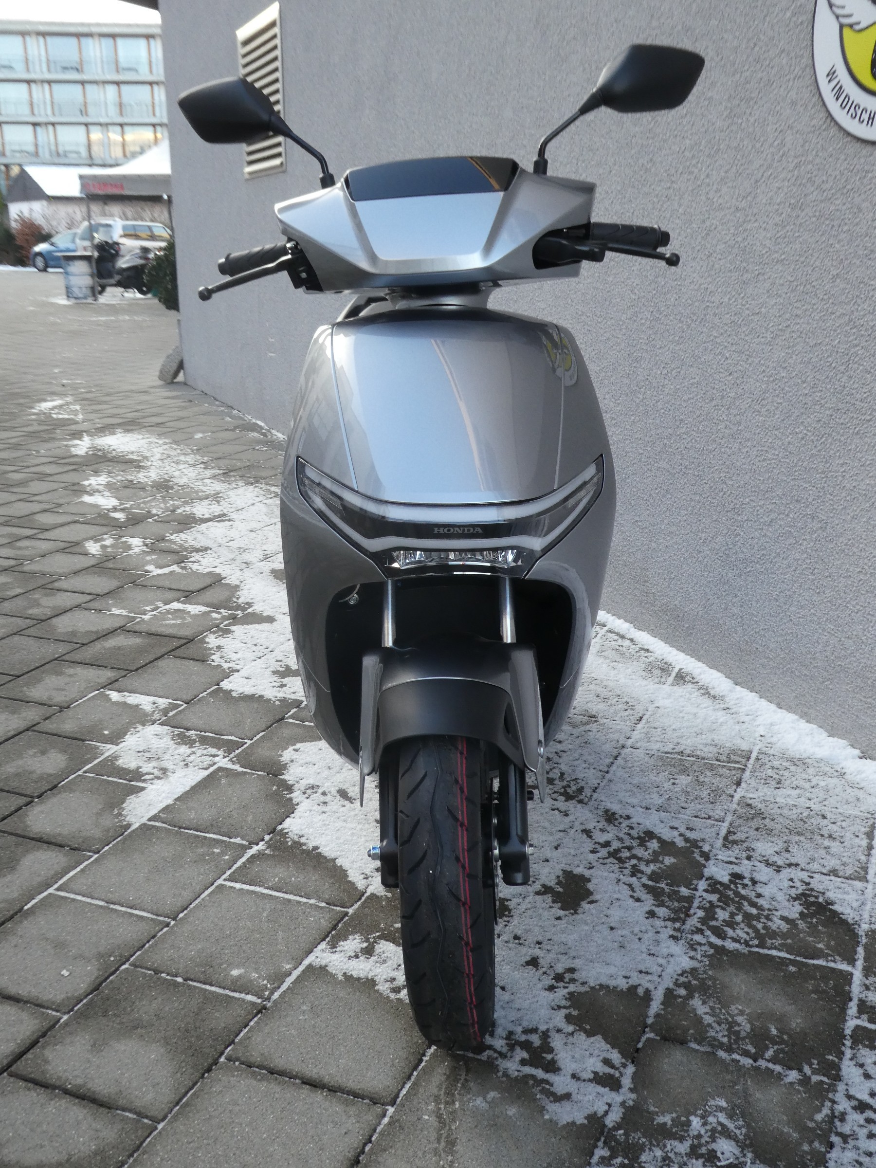 HONDA CUVE e-image-2