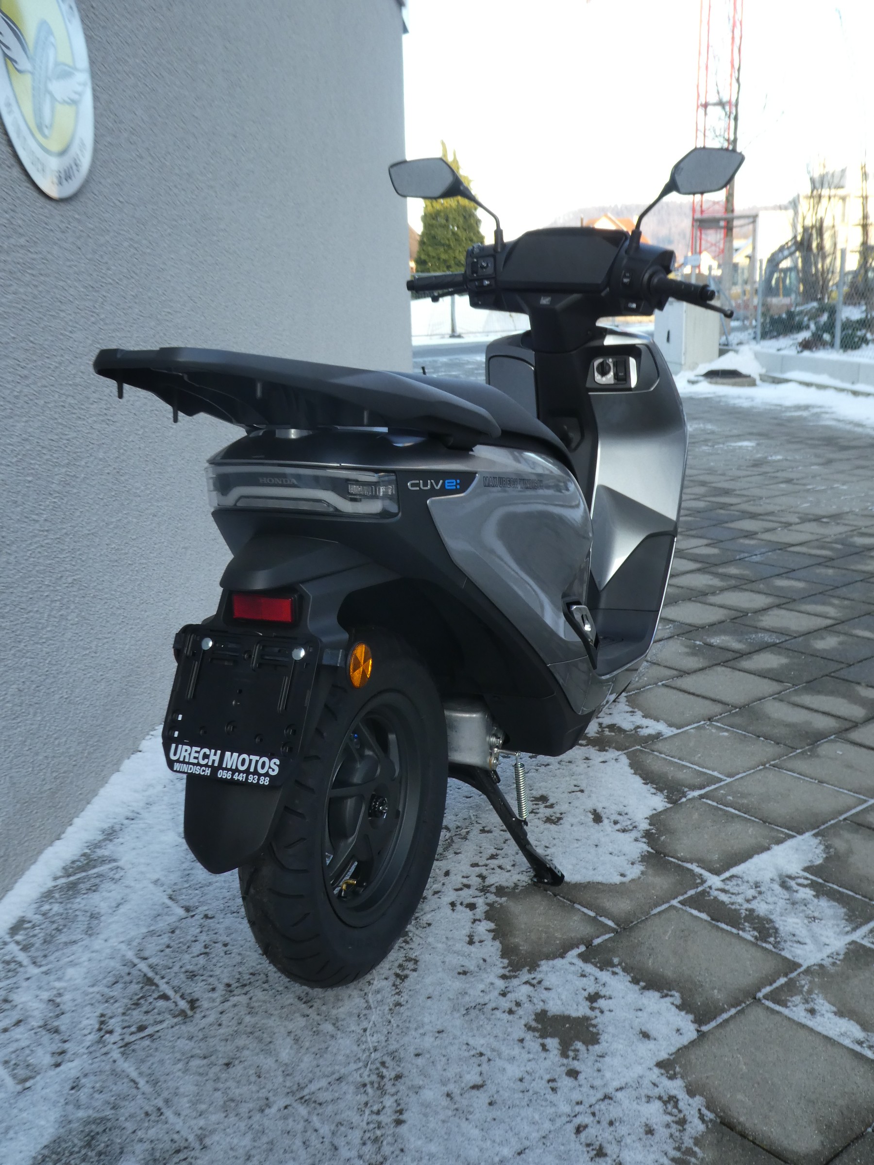 HONDA CUVE e-image-3