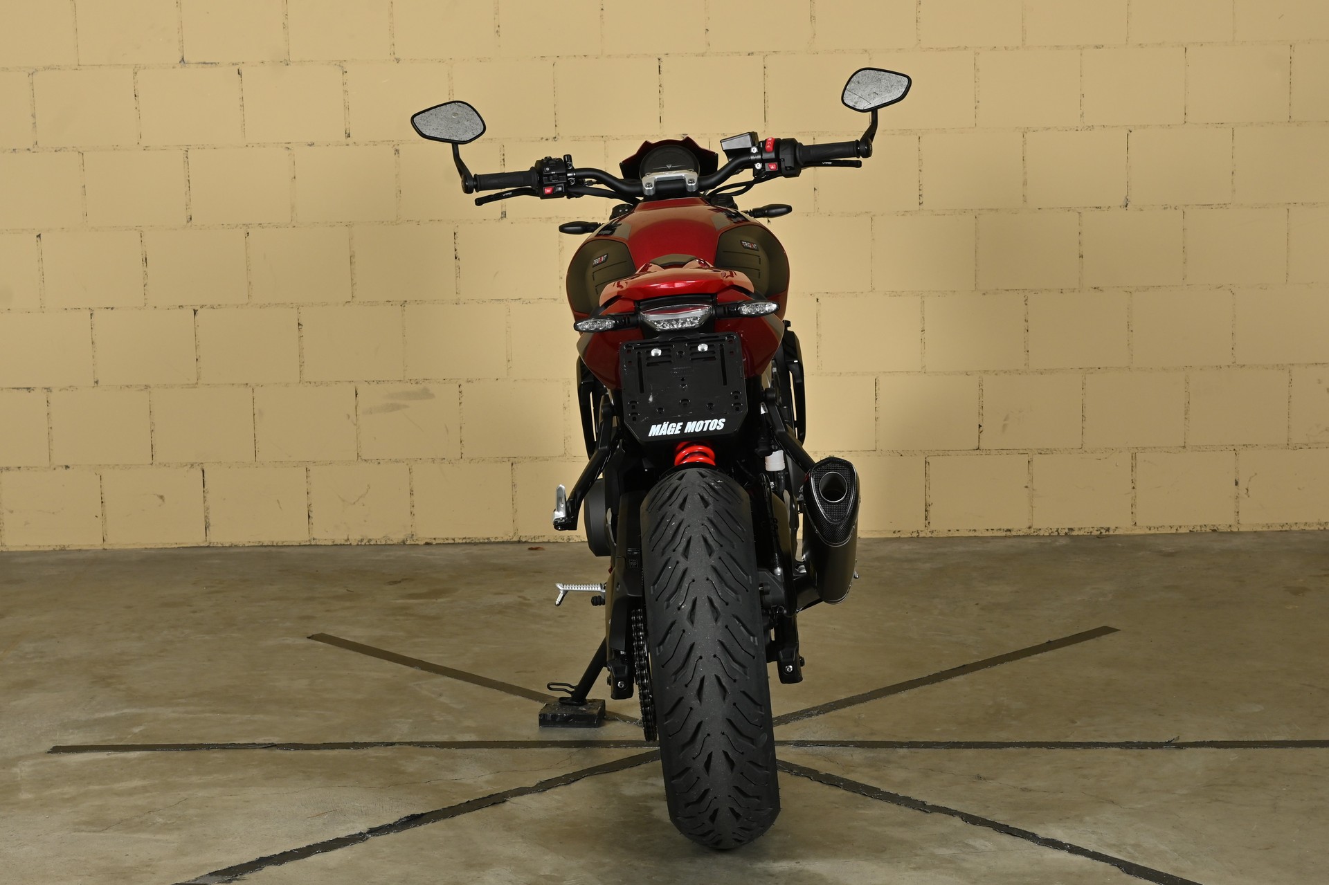 TRIUMPH Trident 800-image-6