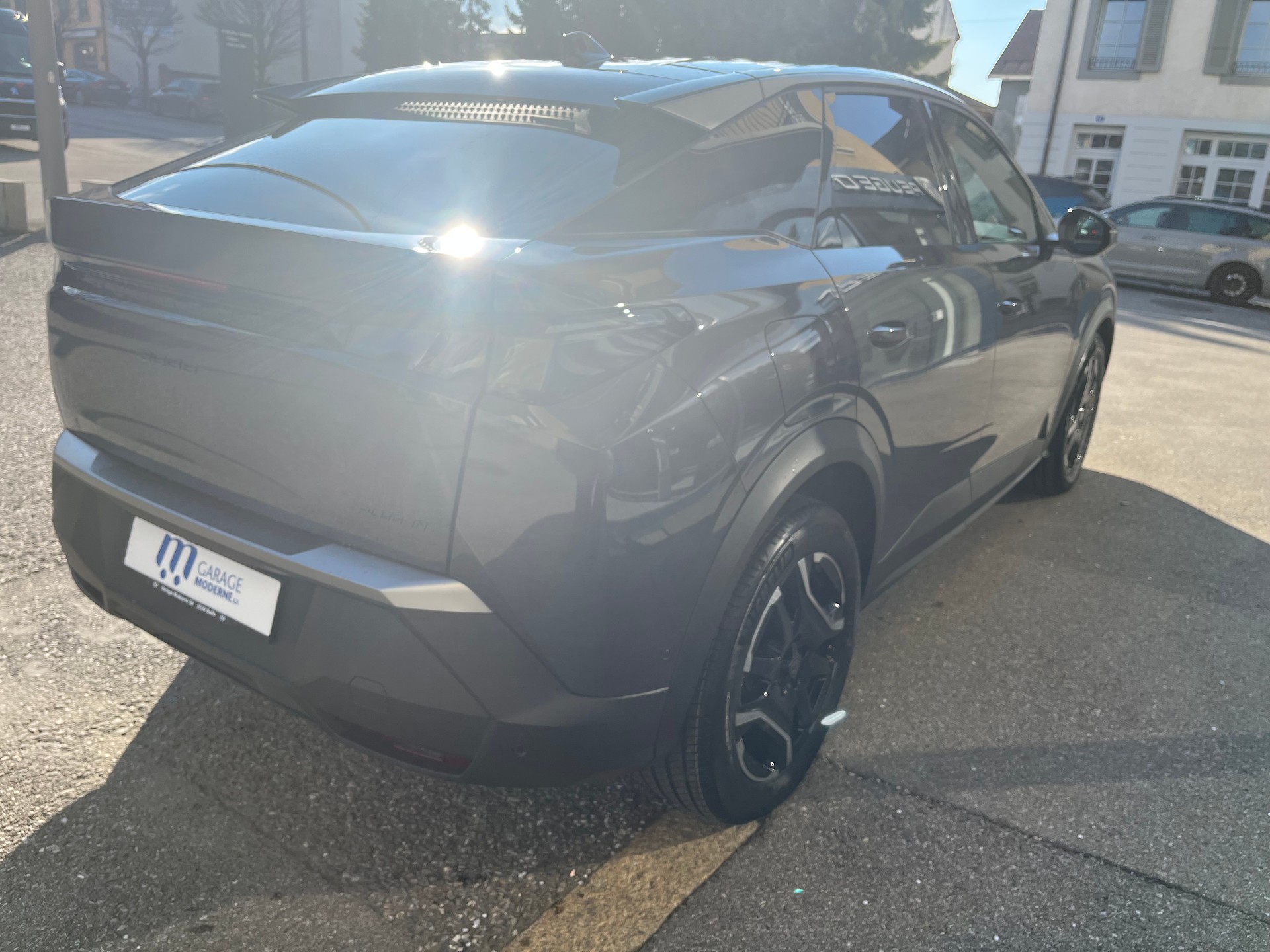 PEUGEOT 3008 1.6 PHEV 225 GT-image-4