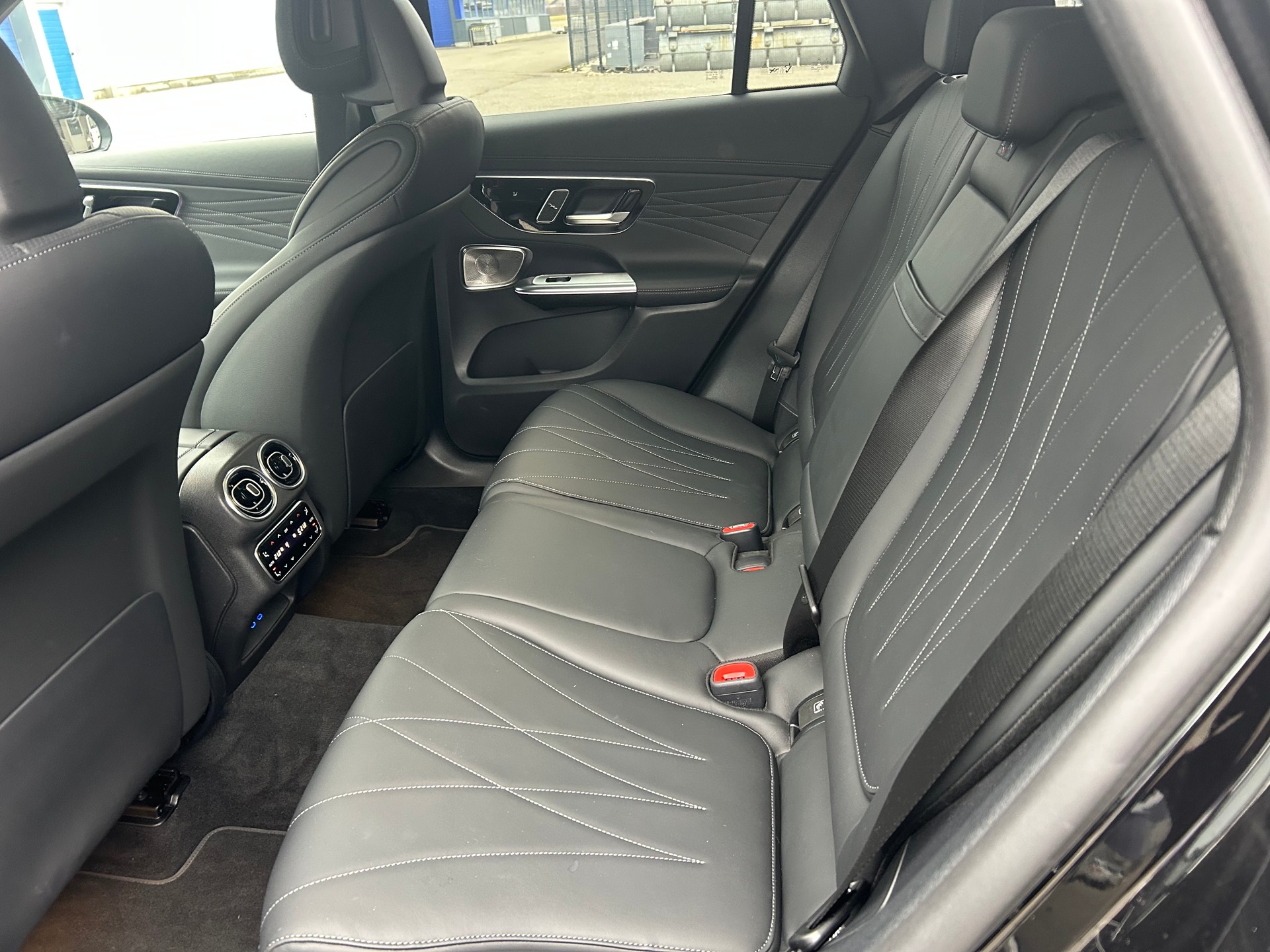 MERCEDES-BENZ GLC 450d 4Matic 9G-Tronic-image-8