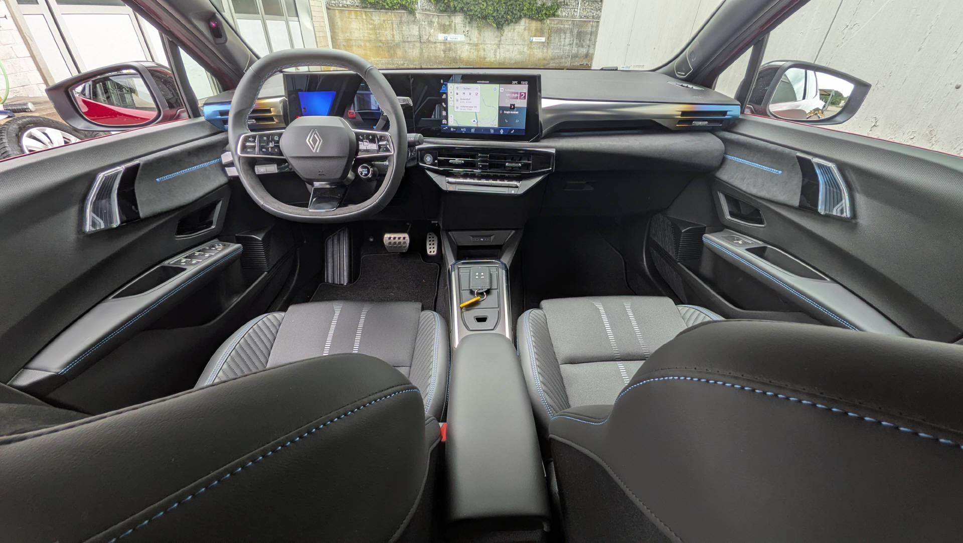 RENAULT Clio 1.8 E-Tech esprit Alpine-image-8