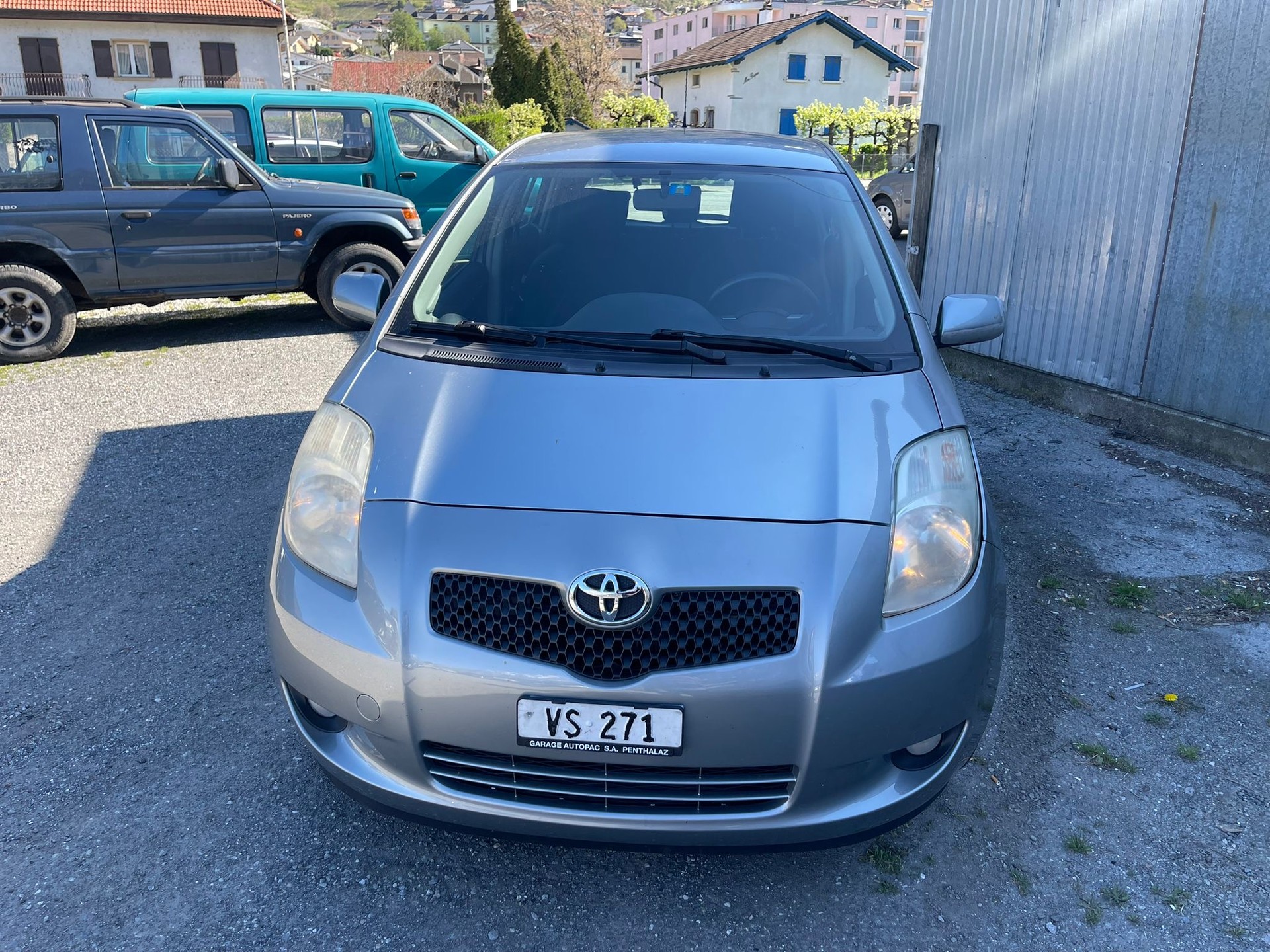 TOYOTA Yaris 1.3 Linea Luna