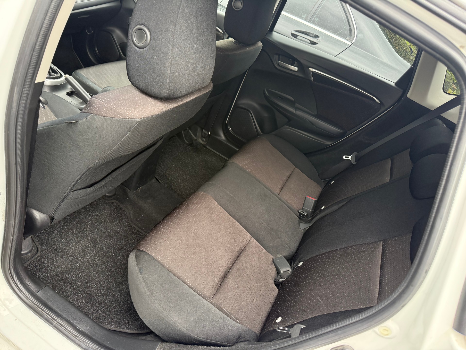 HONDA Jazz 1.3i-VTEC Elegance-image-11