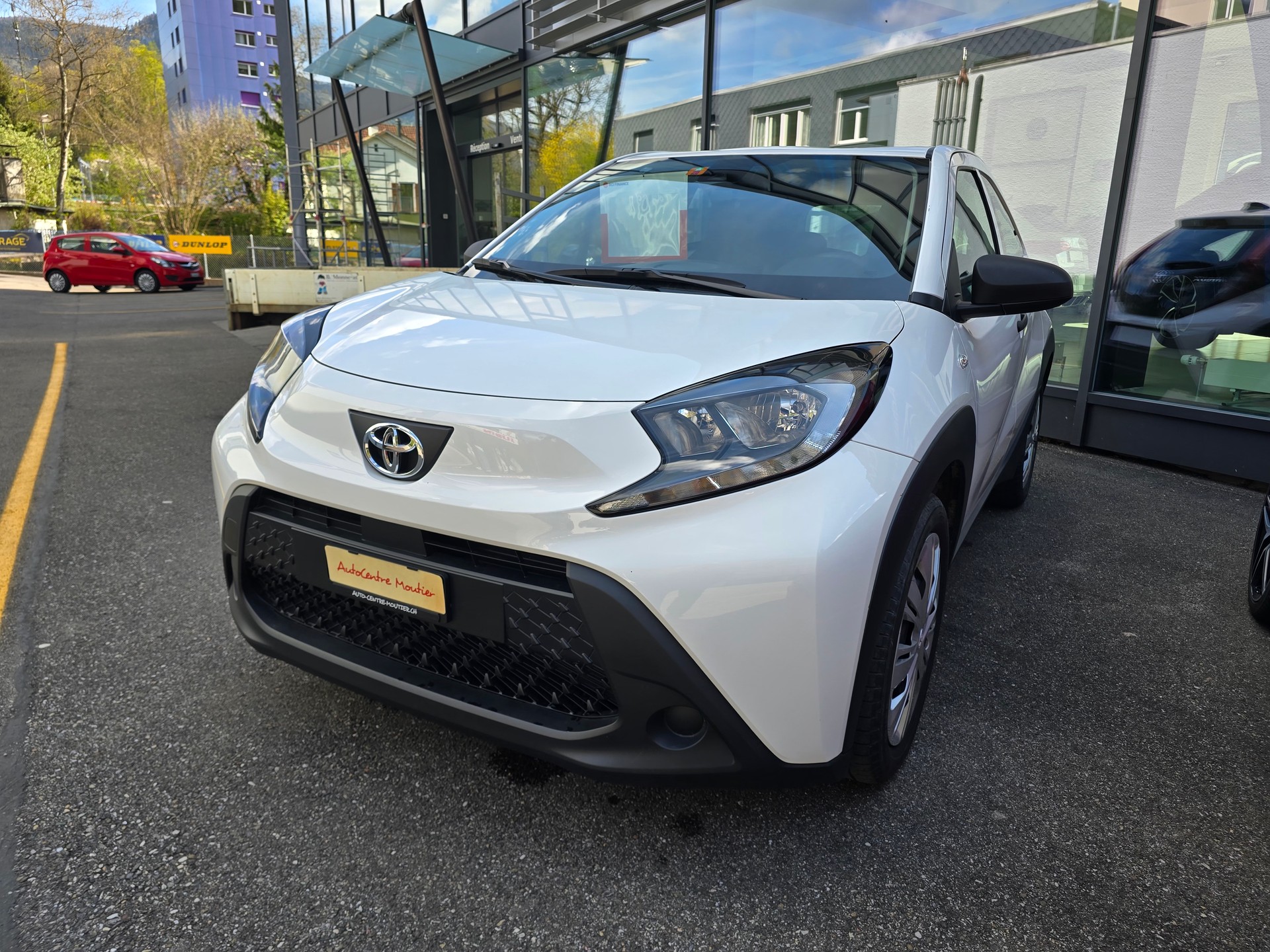 TOYOTA Aygo X 1.0 VVT-i Comfort-image-1