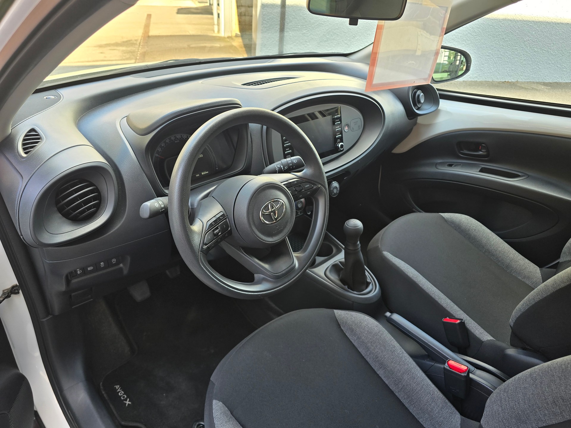 TOYOTA Aygo X 1.0 VVT-i Comfort-image-4